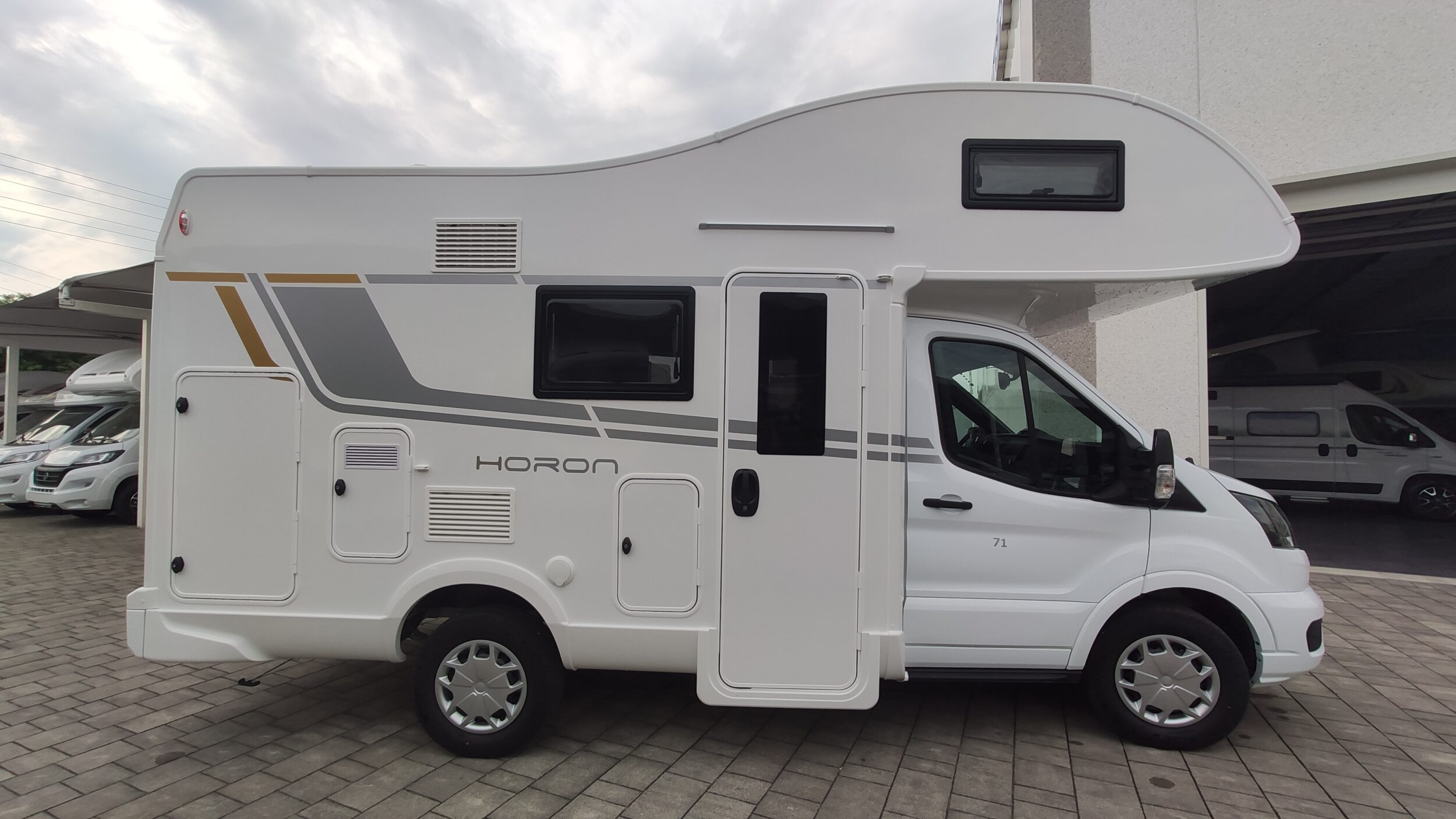 CI Horon 71 M