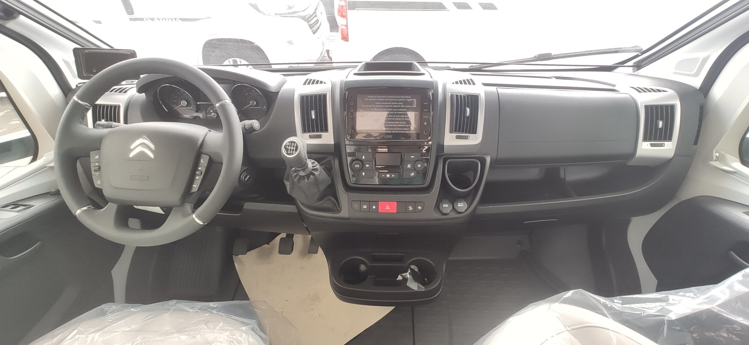 Adria Coral XL Axess 600 DP