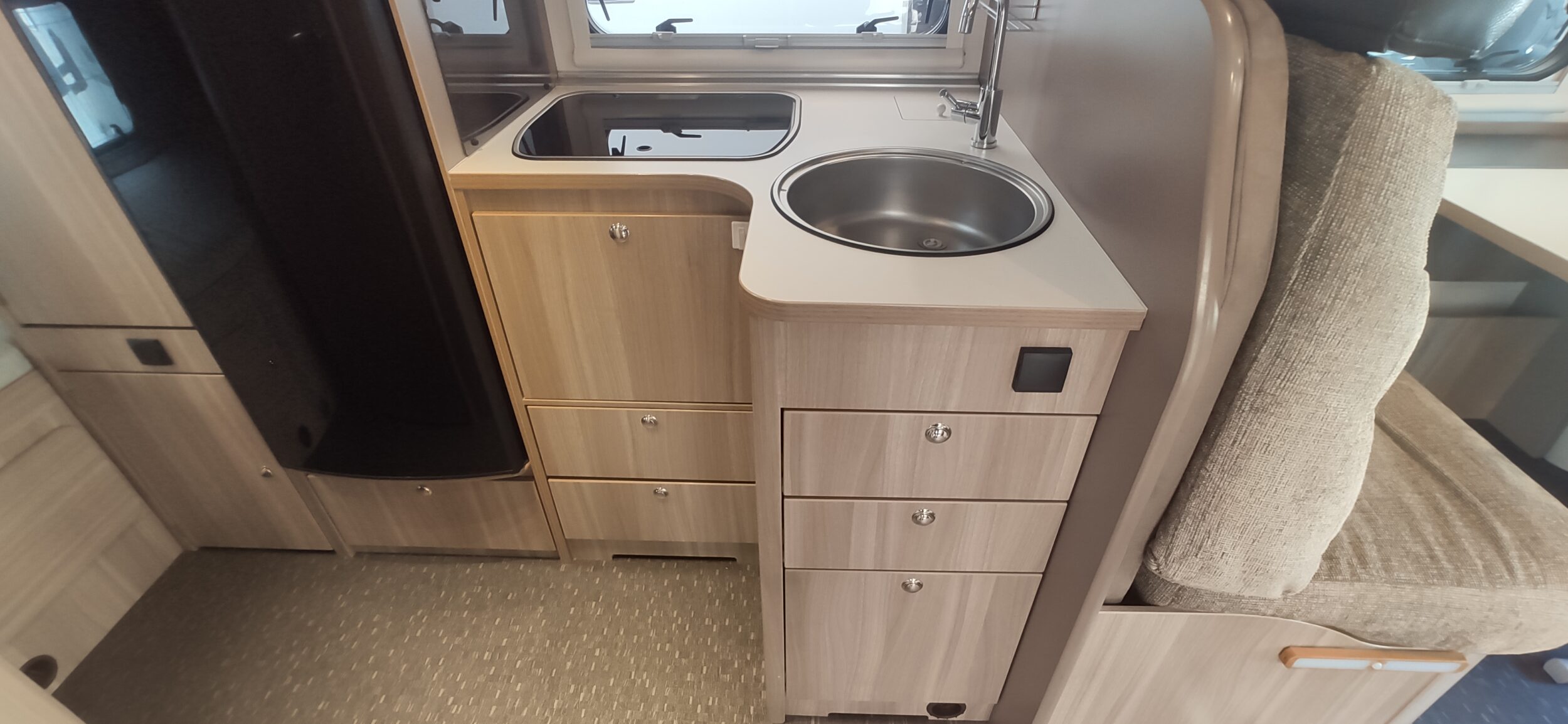 Adria Matrix Axess M 650 SK