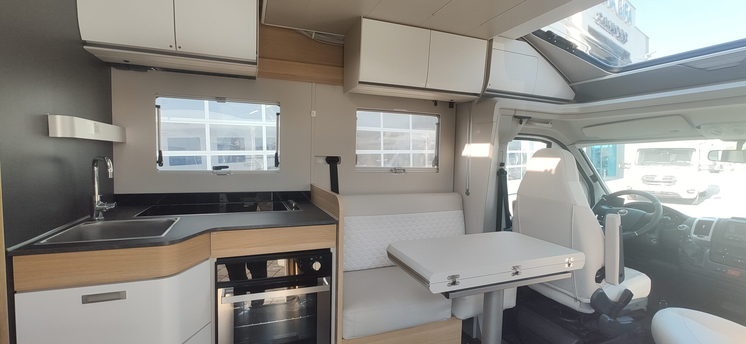 Adria Matrix 670 DL Plus