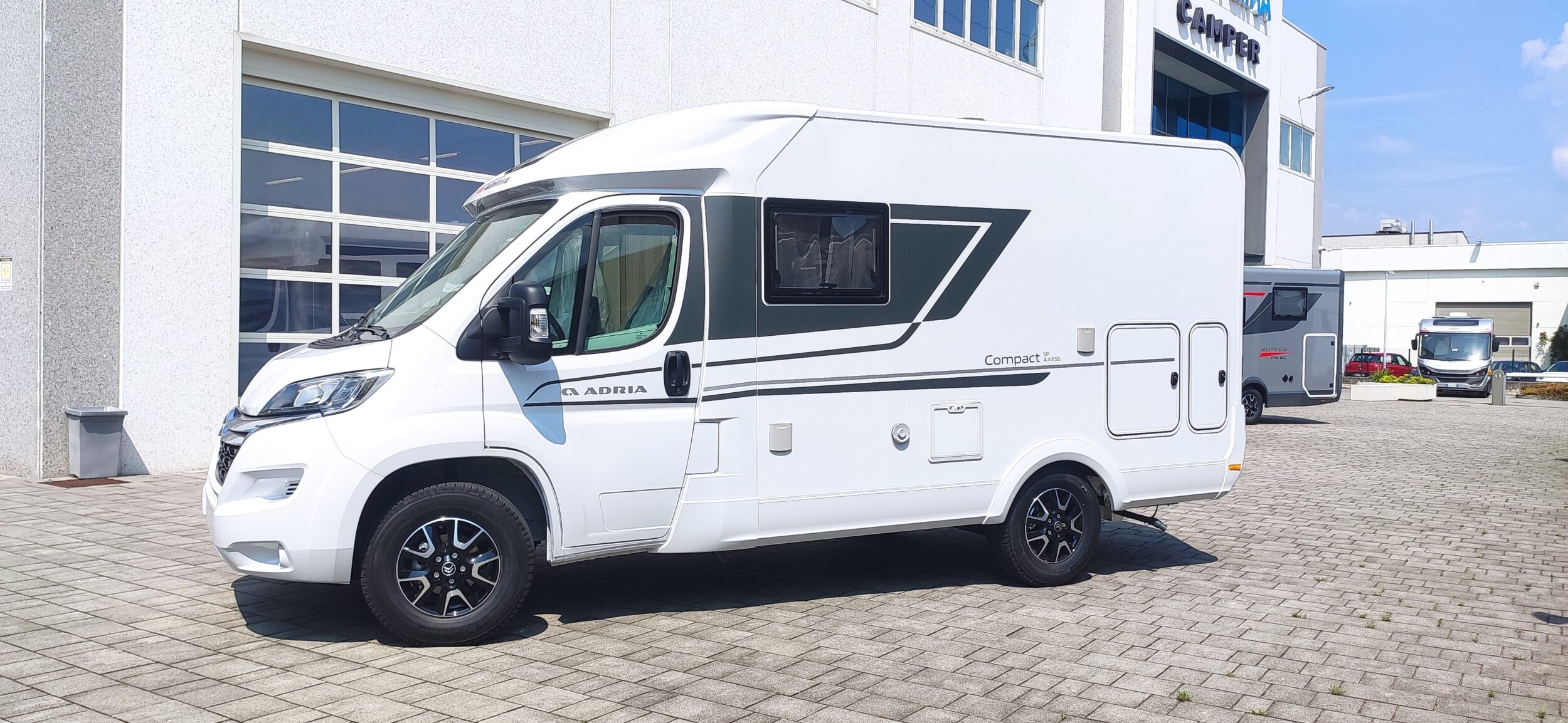 Adria Compact Axess SP