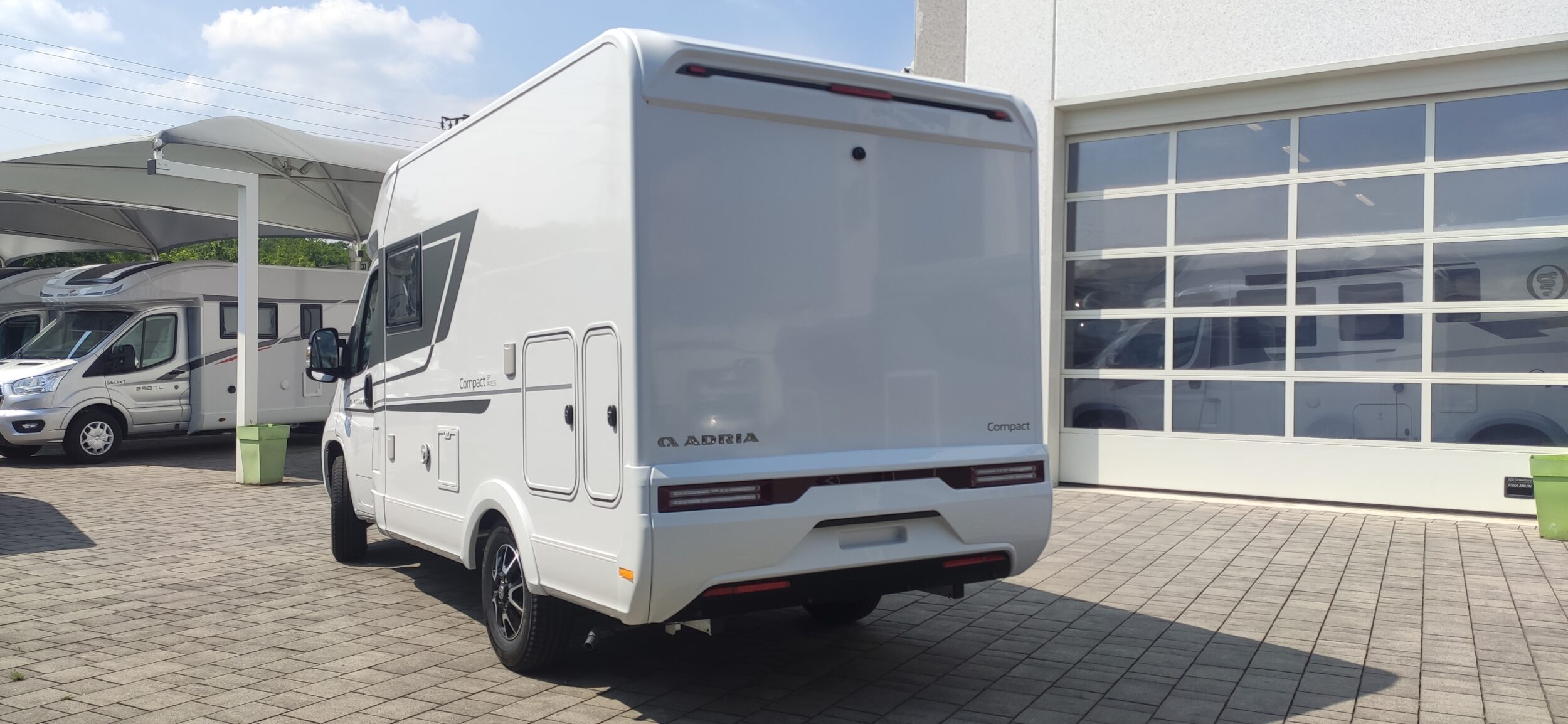 Adria Compact Axess SP