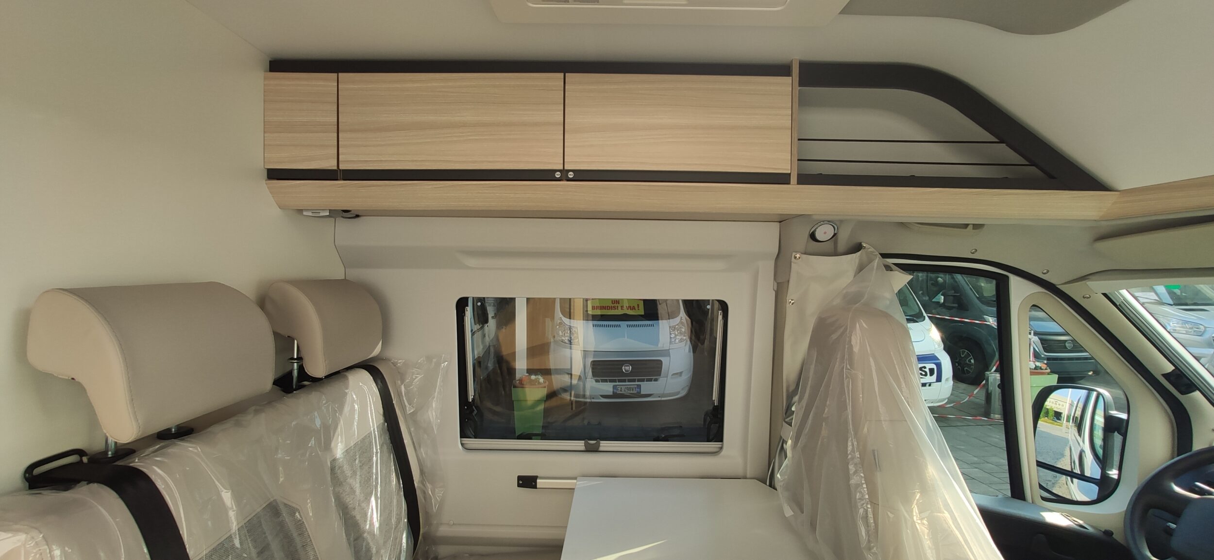 Adria Twin 600 SP Family Axess