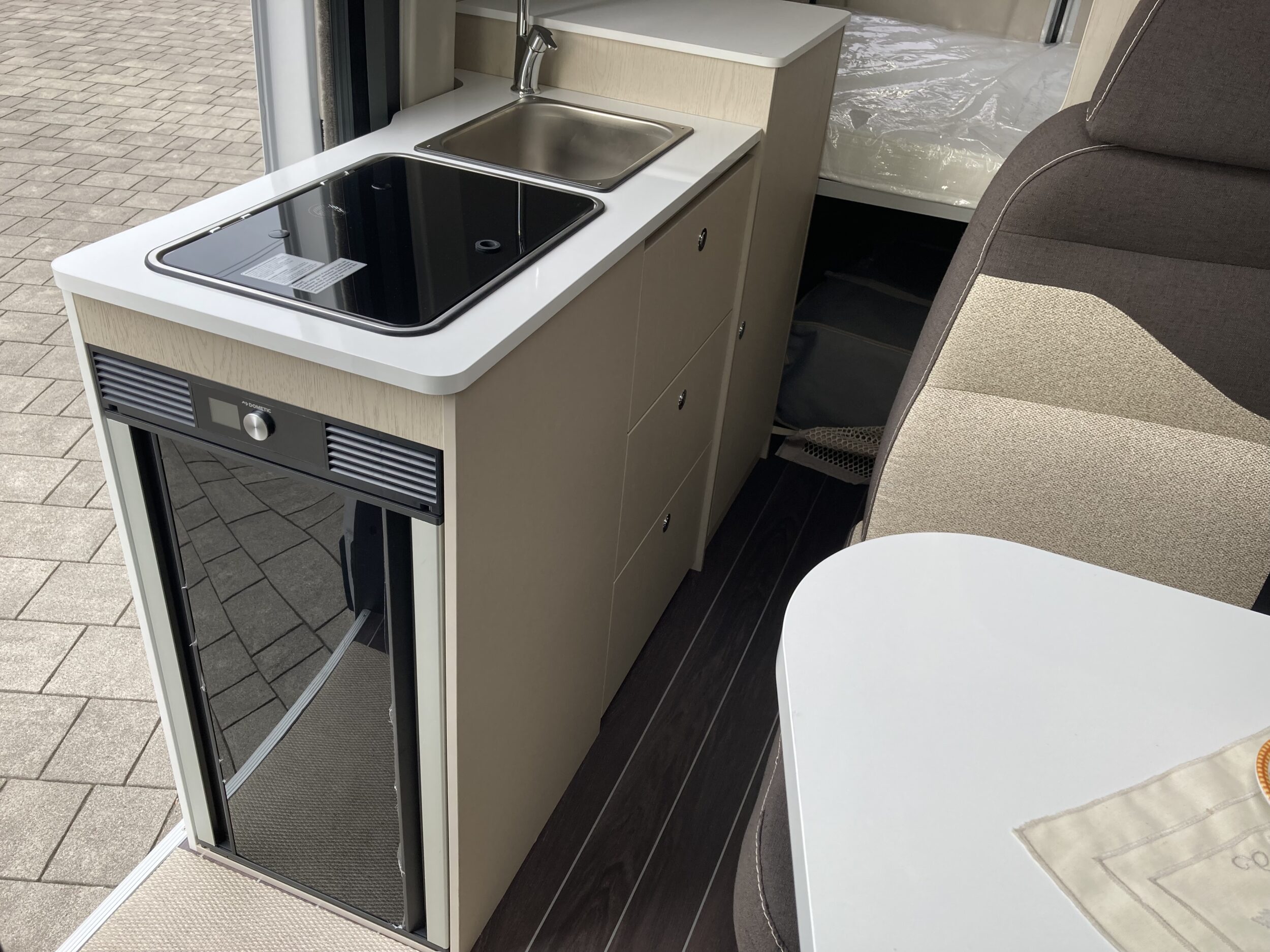 X-VAN 102