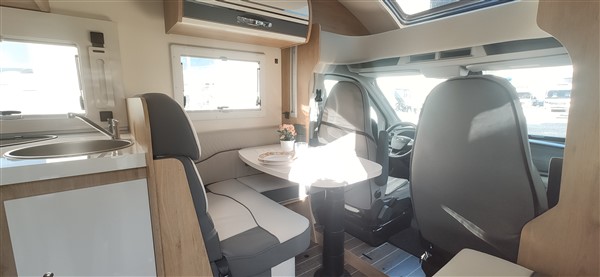 RT Zefiro 295 TL Advance