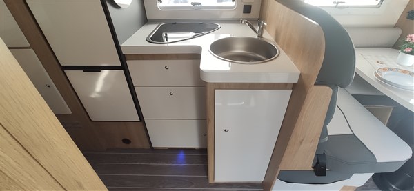 RT Zefiro 295 TL Advance