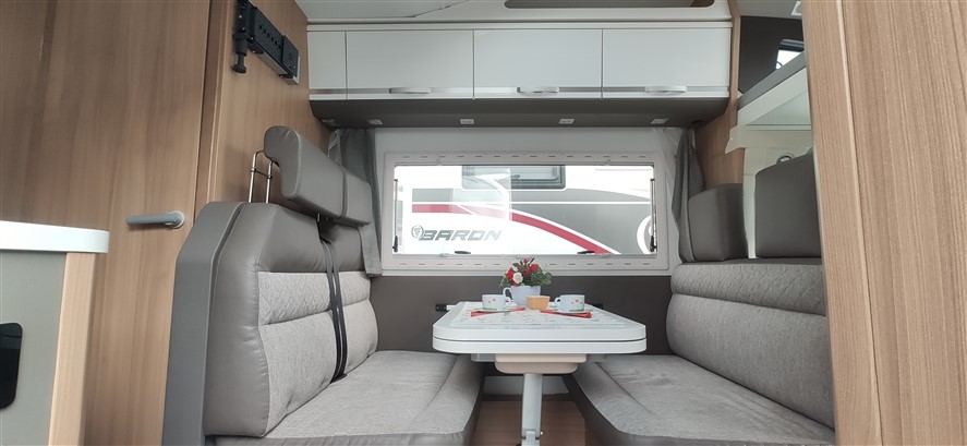 Adria Coral XL 600 DP