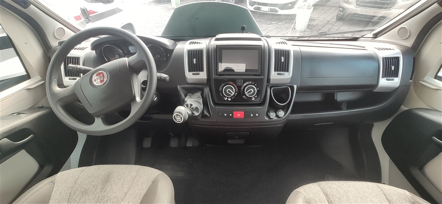 Adria Coral XL 600 DP