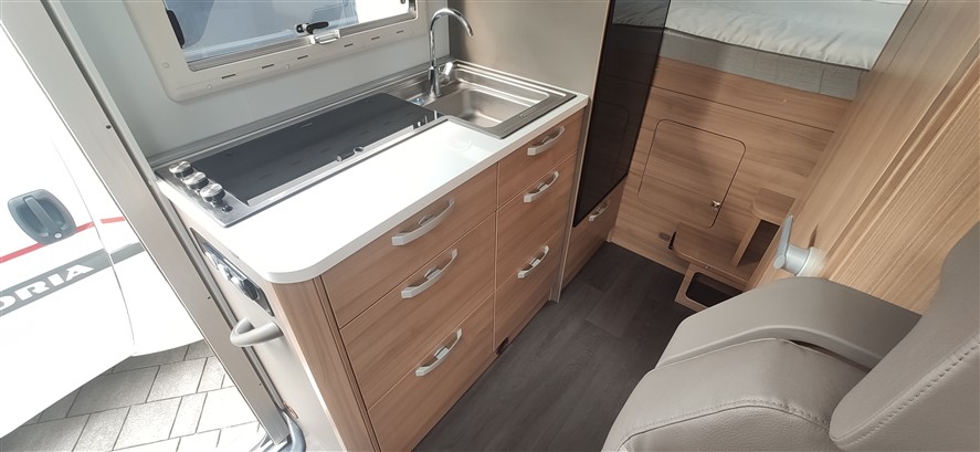 Adria Coral XL 600 DP