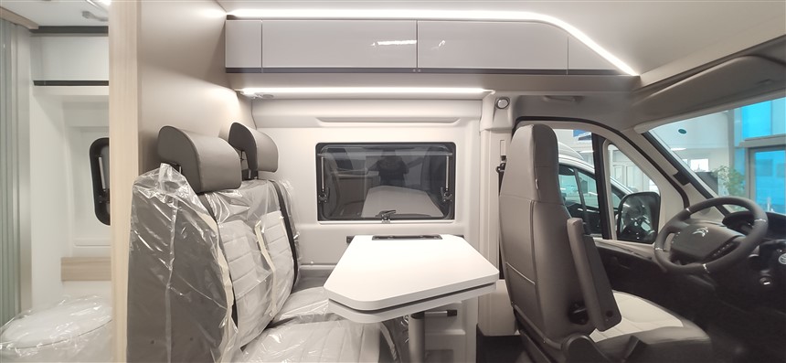 Adria Twin Plus 600 SPB