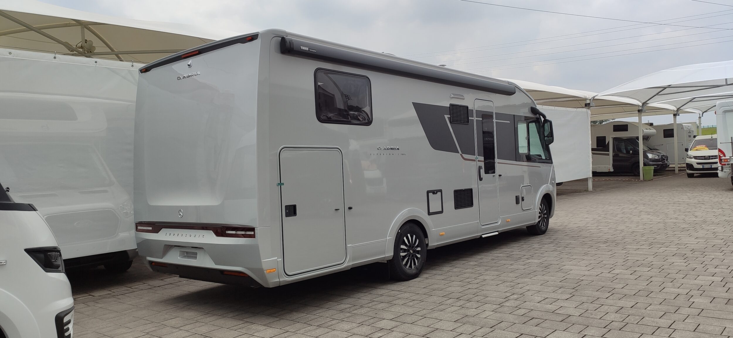 Adria Supersonic 780 SL