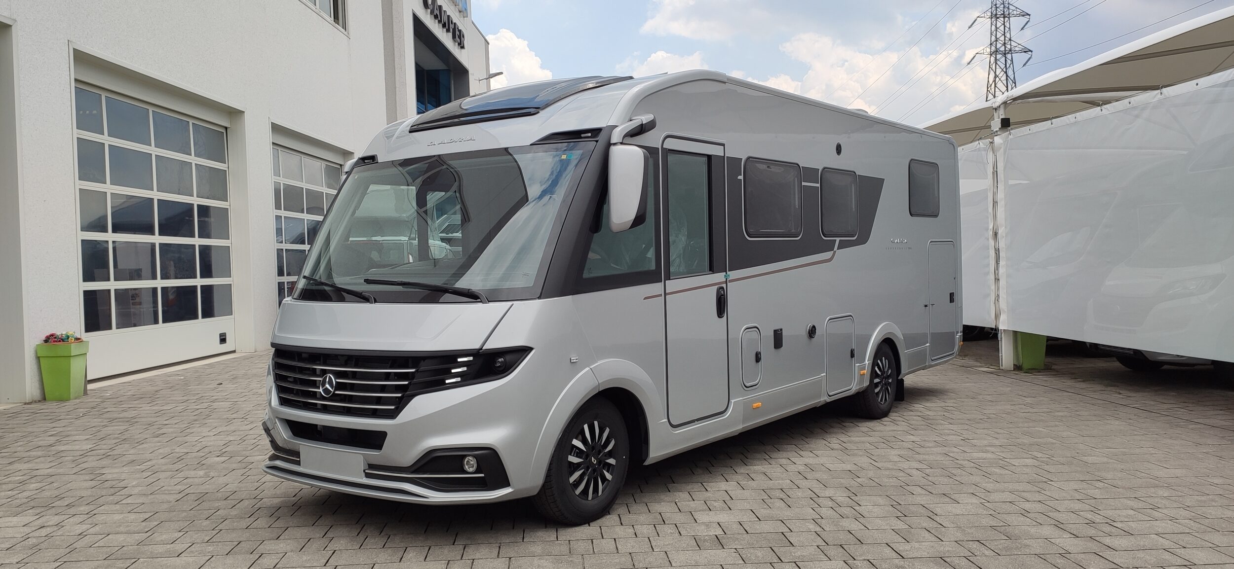 Adria Supersonic 780 SL