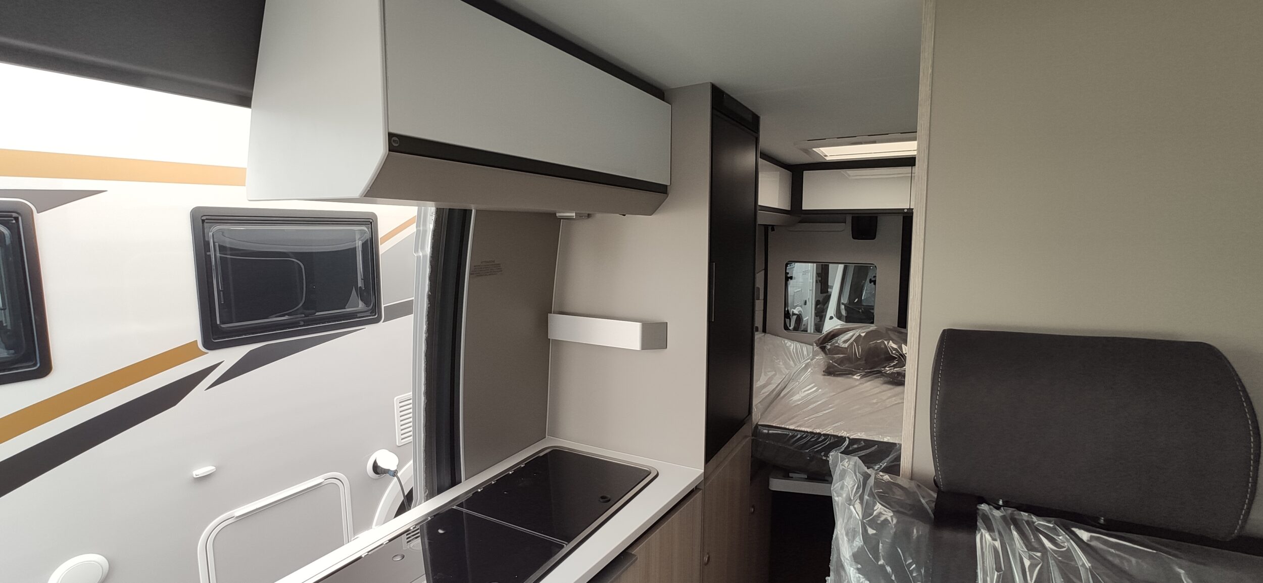 Adria Twin Plus 600 SPB