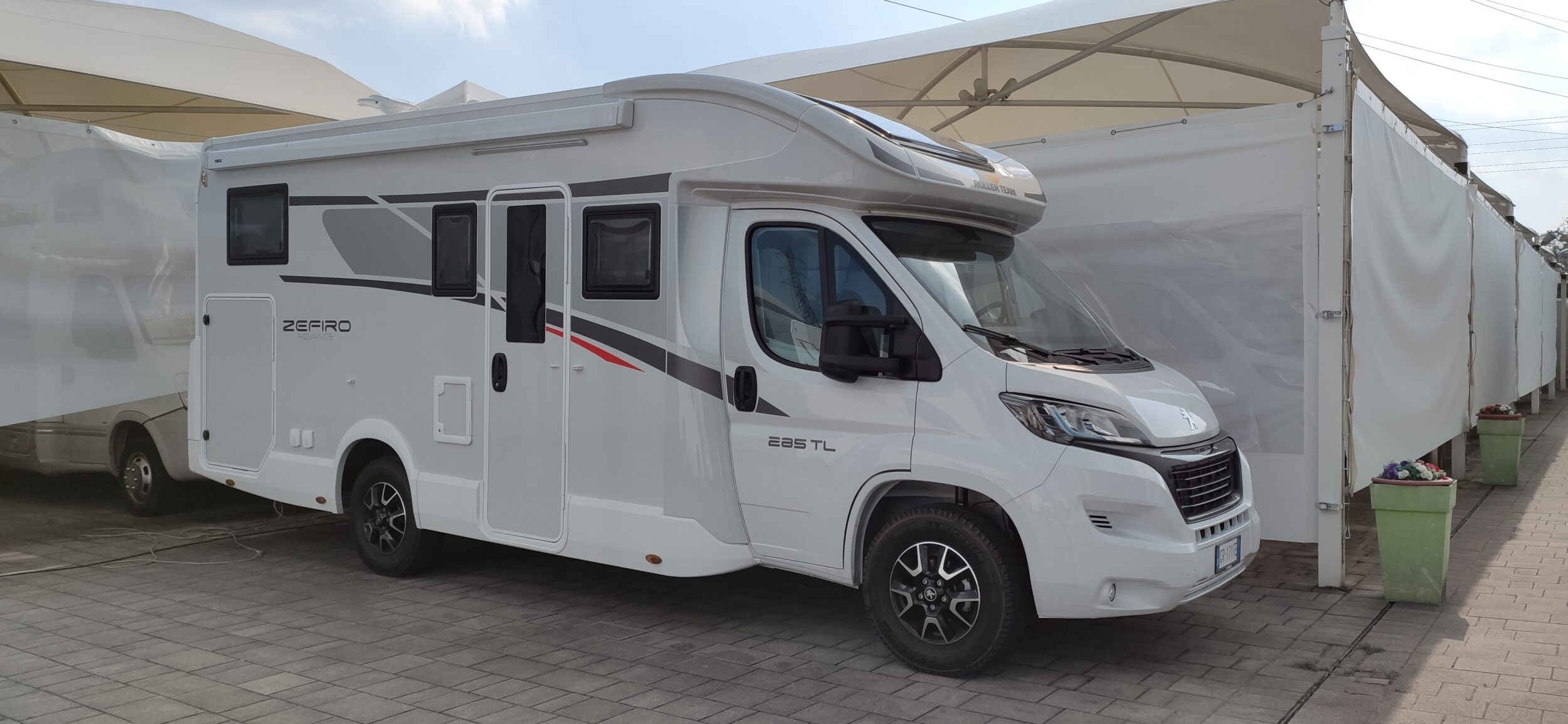 RT Zefiro 285 TL Advance