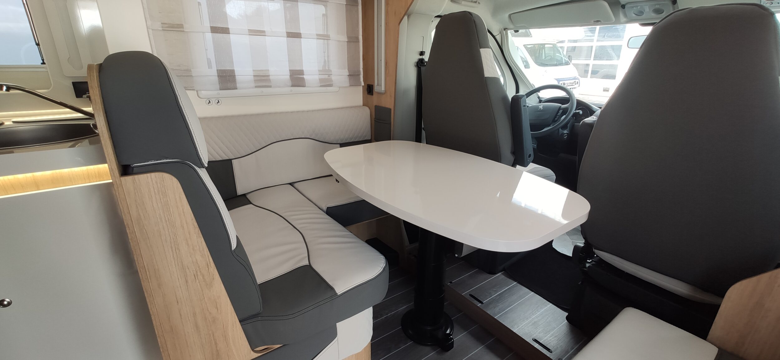 RT Zefiro 285 TL Advance