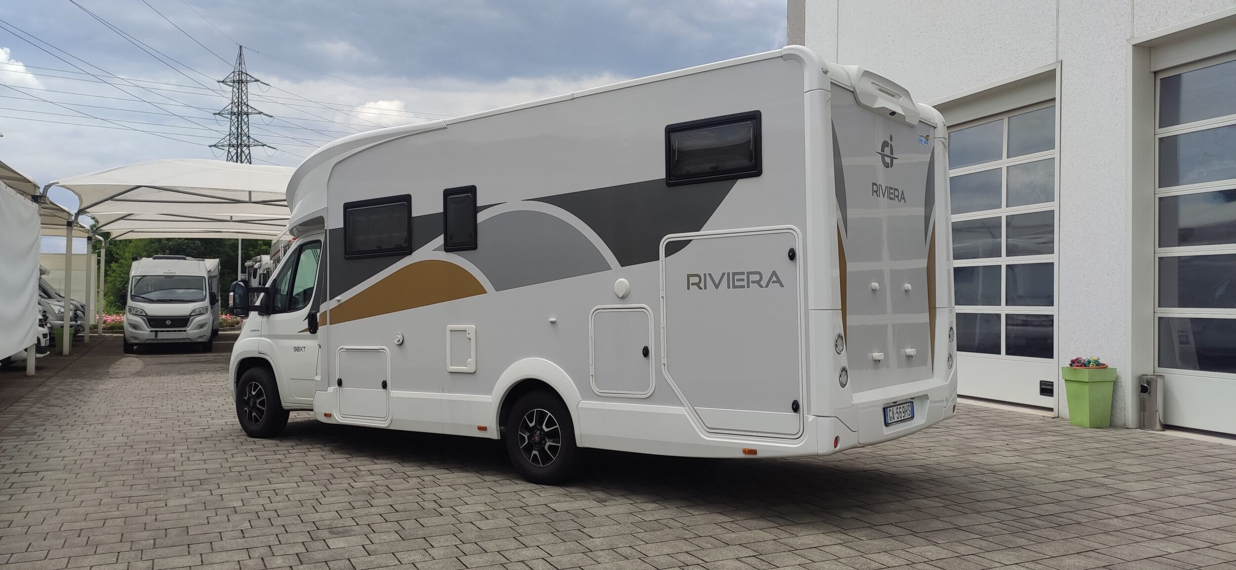 CI Riviera 98 XT