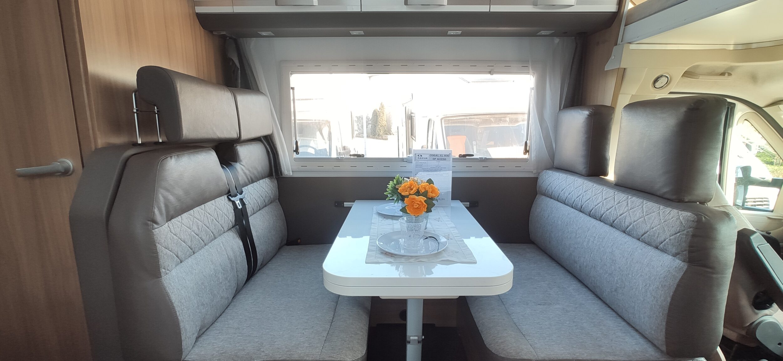 Adria Coral XL 600 DP Axess