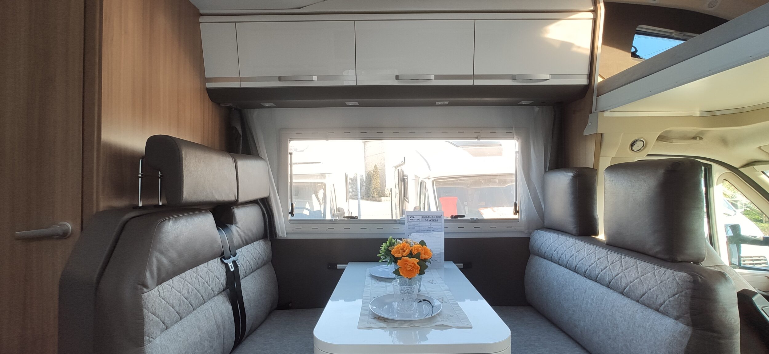 Adria Coral XL 600 DP Axess