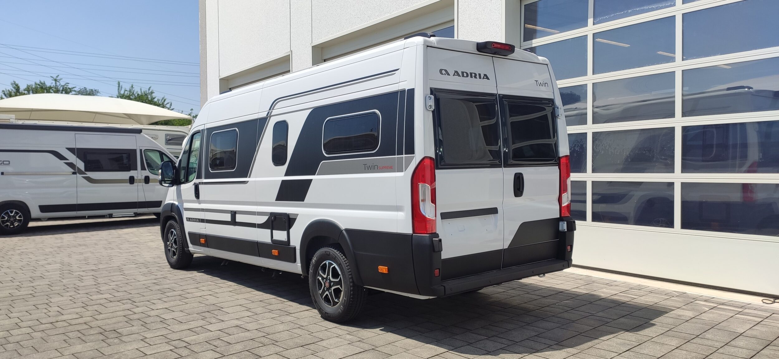 Adria Twin Supreme 640 SGX
