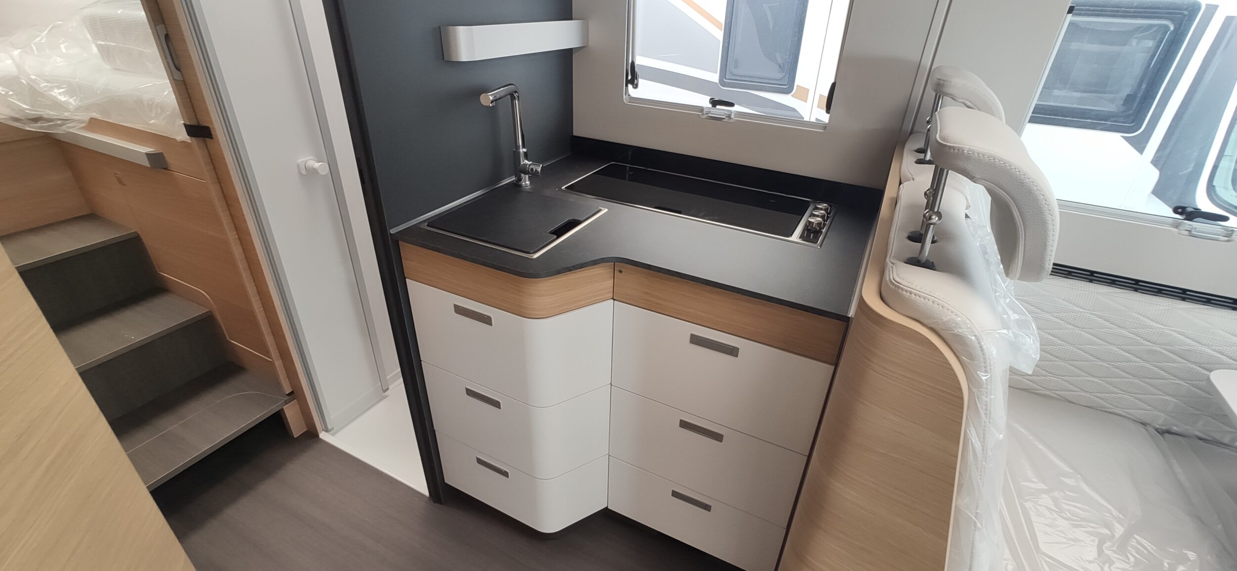Adria Sonic Plus 700 SL