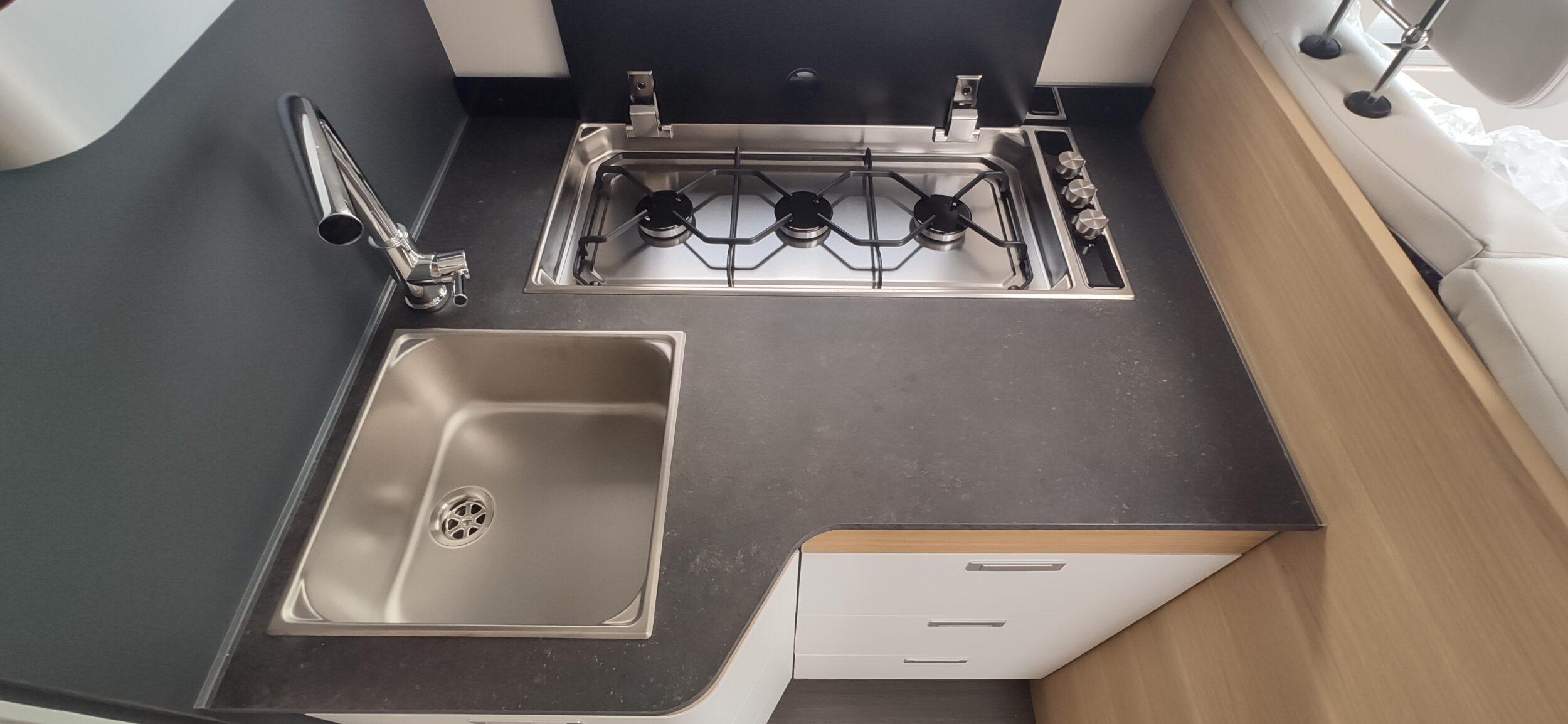 Adria Sonic Plus 700 SL