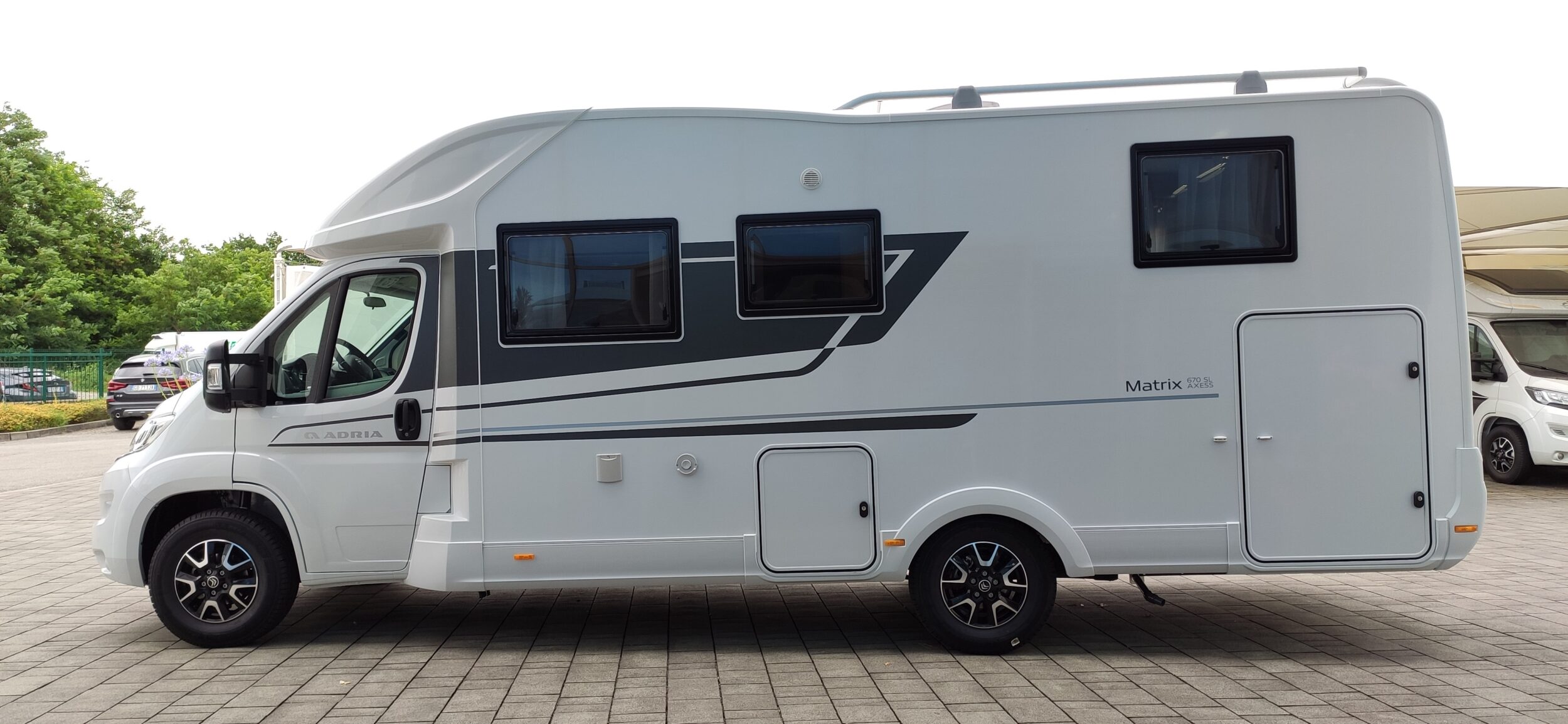 Adria Matrix Axess 670 SL