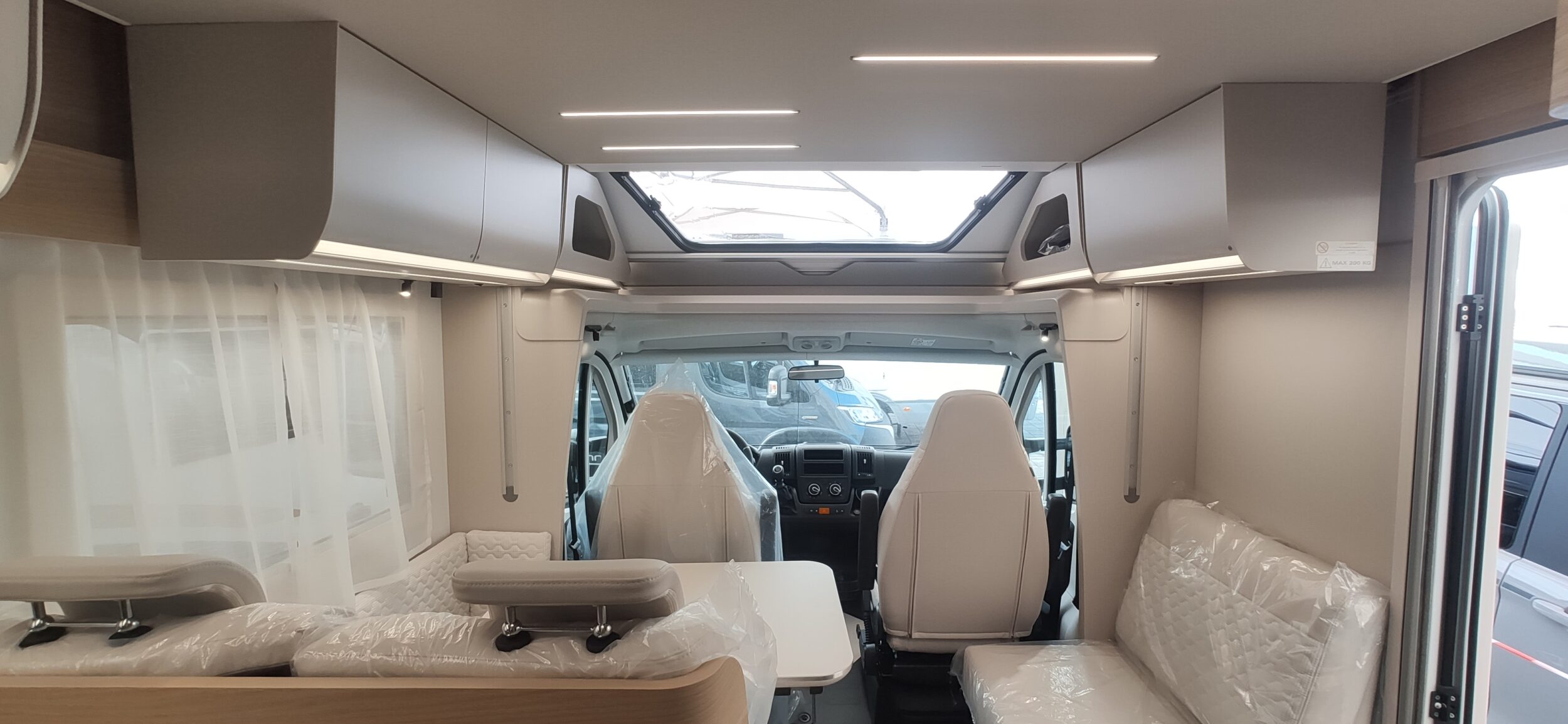 Adria Matrix Axess 670 SL