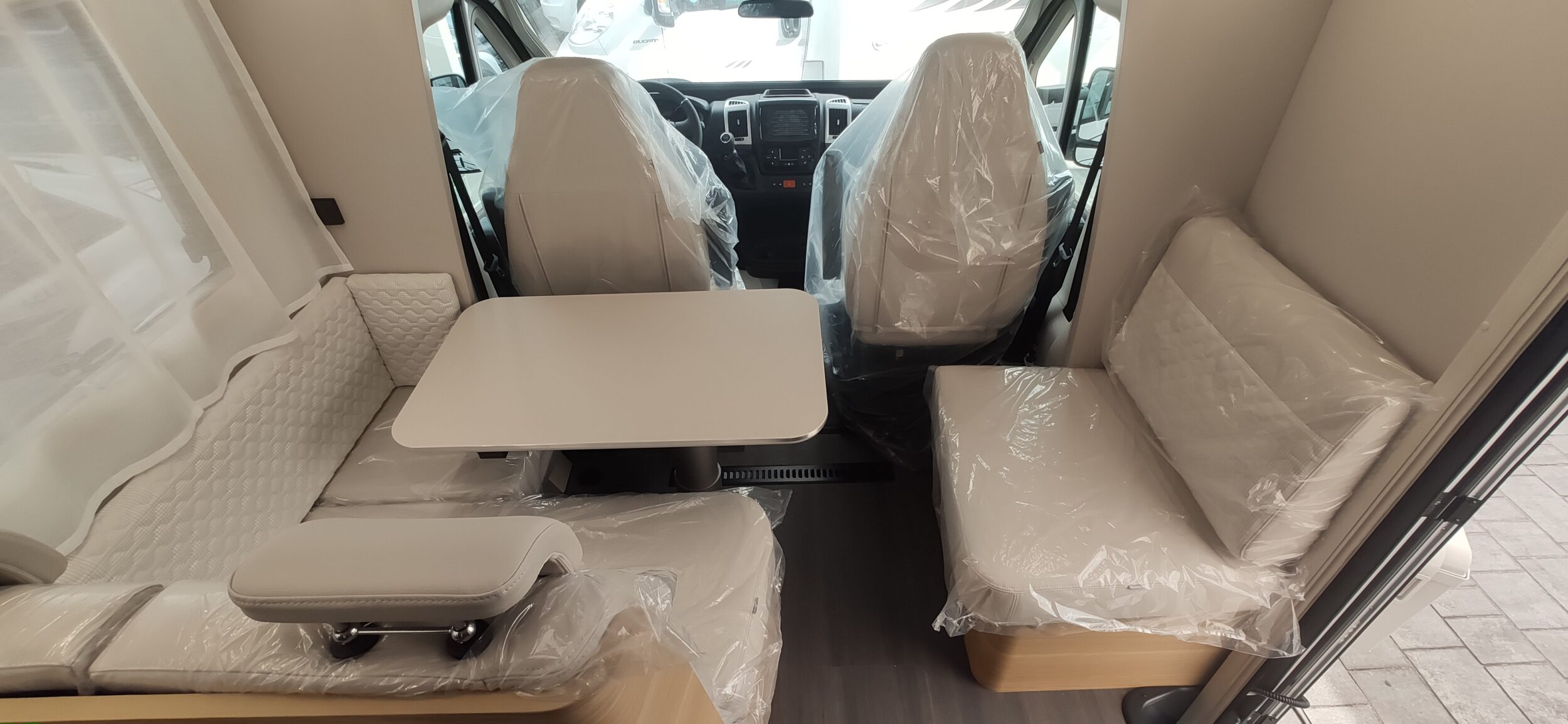 Adria Coral XL Axess 660 SL