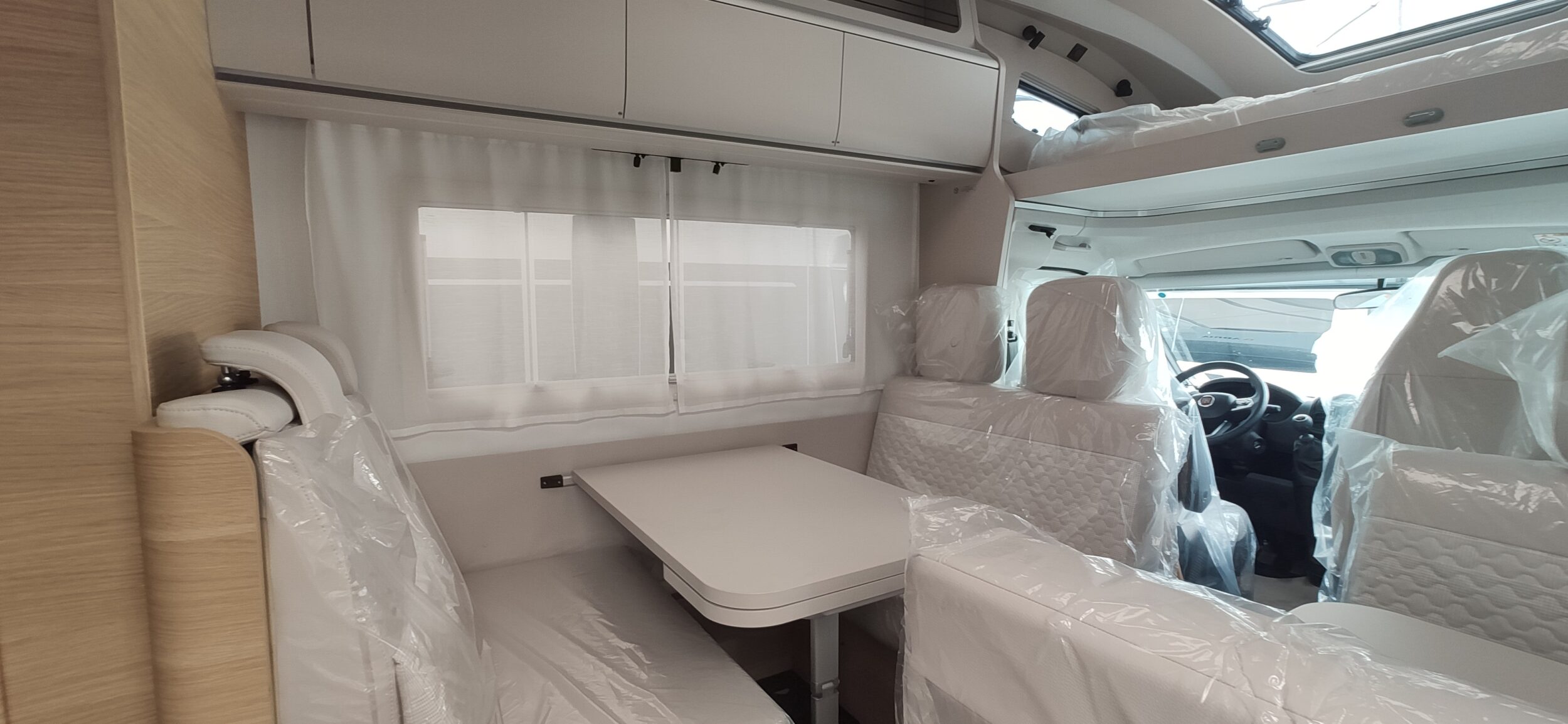 Adria Coral XL Axess 650 DK