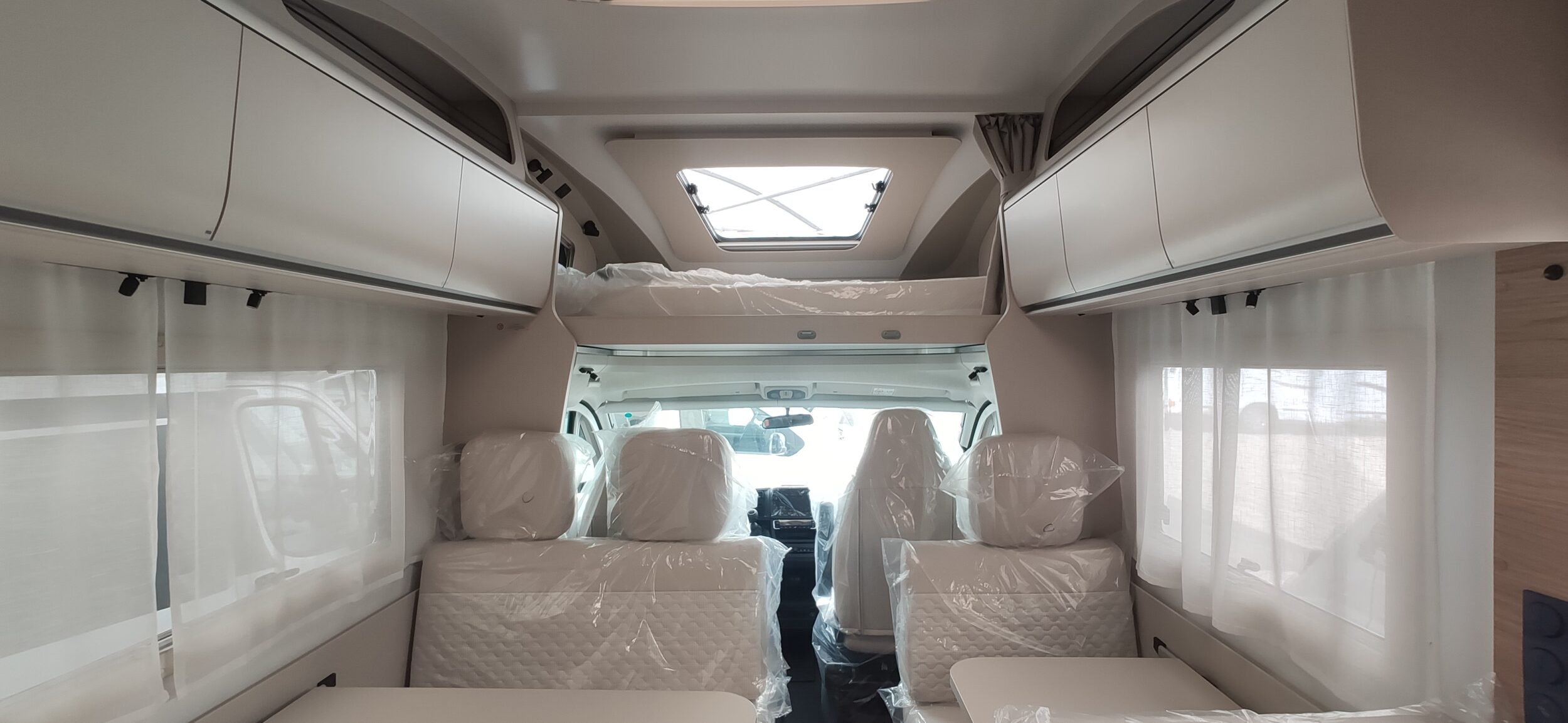 Adria Coral XL Axess 650 DK