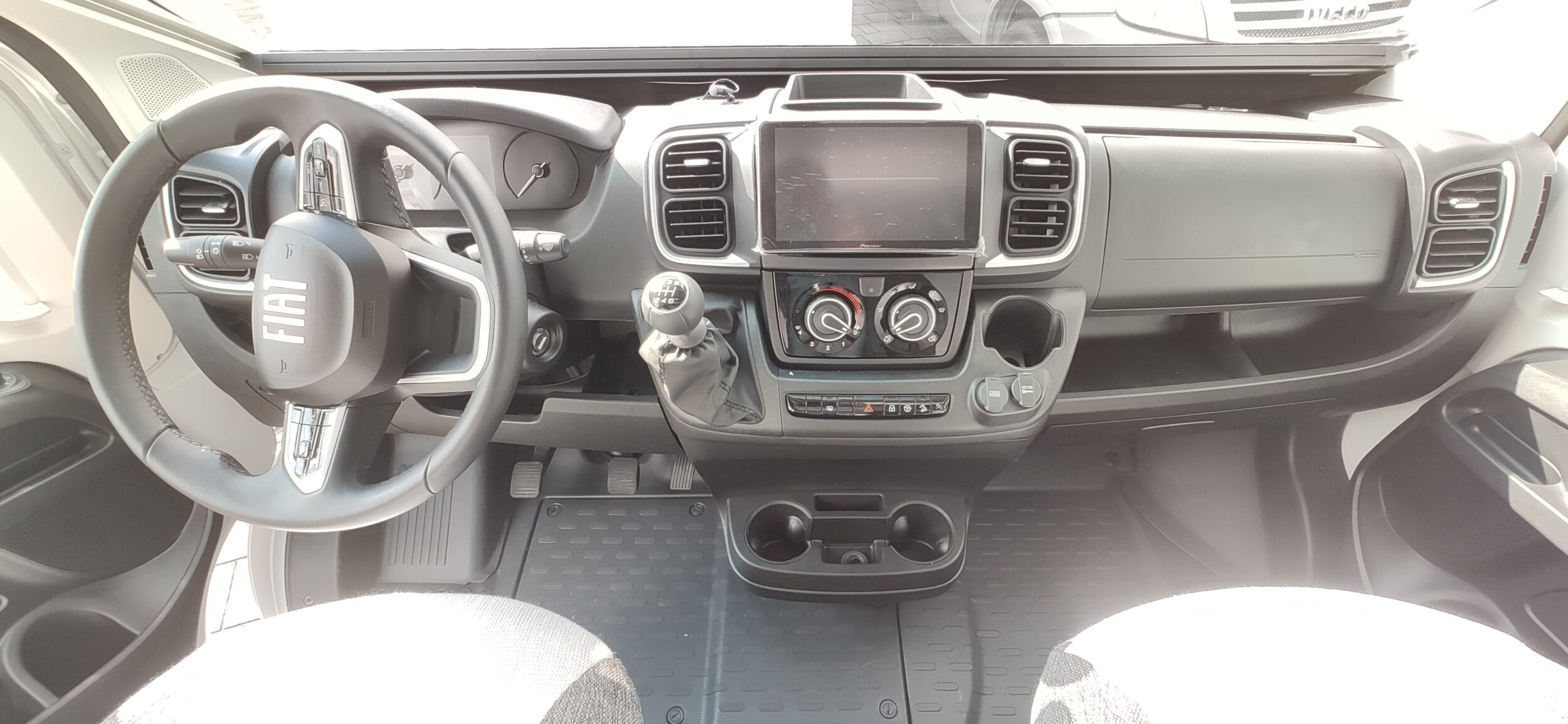 CI Magis 67 XT