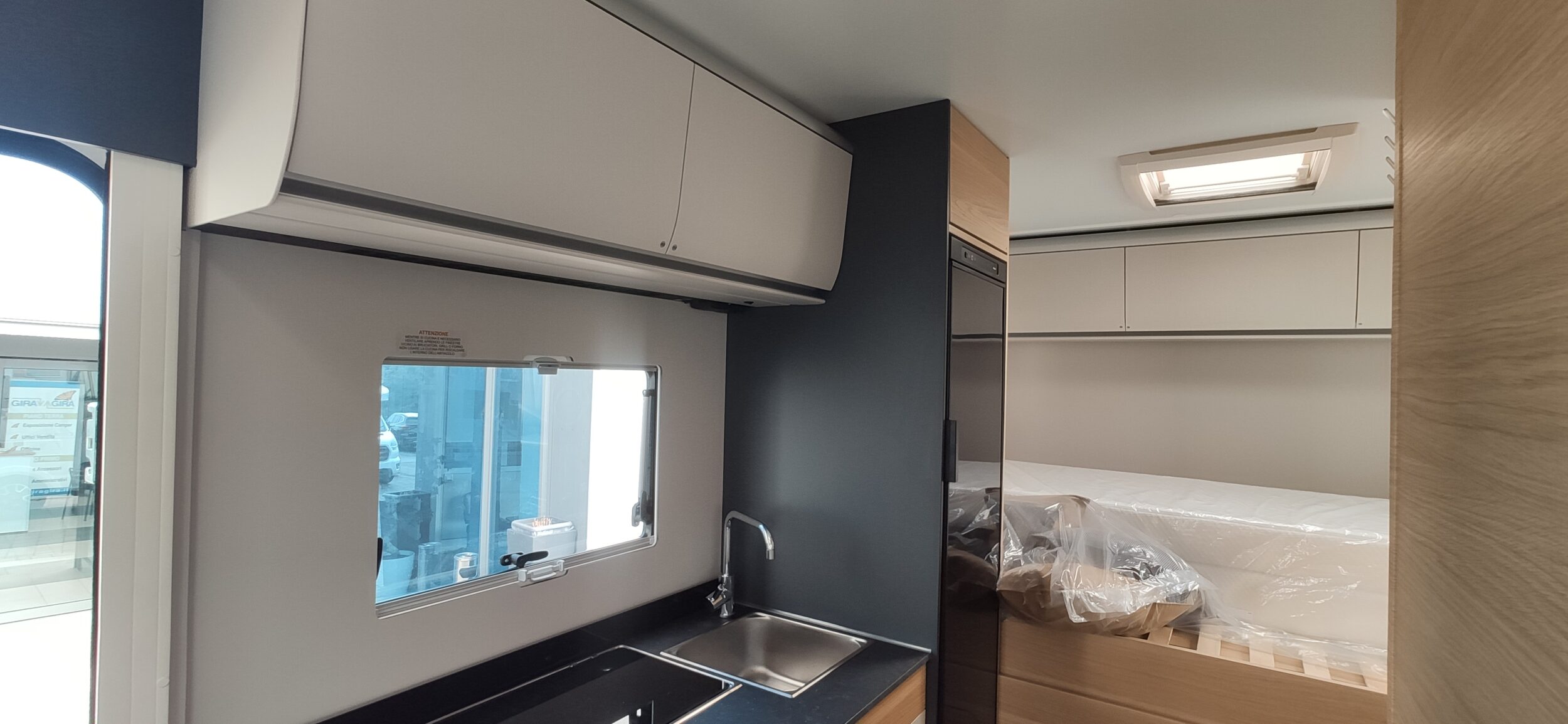 Adria Coral XL Axess 600 DP