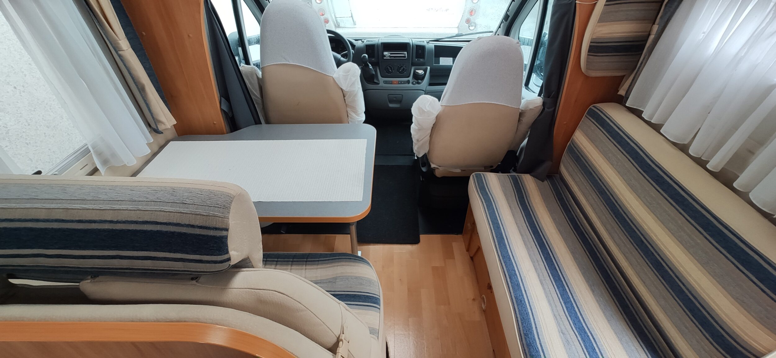 Adria Coral A 680 SK
