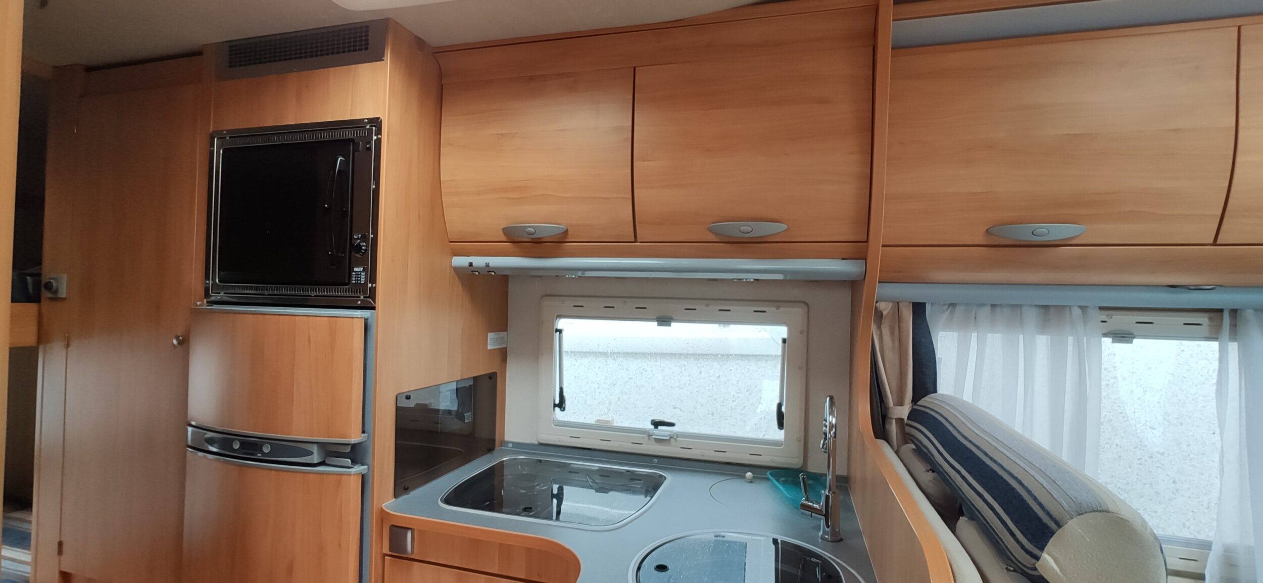 Adria Coral A 680 SK