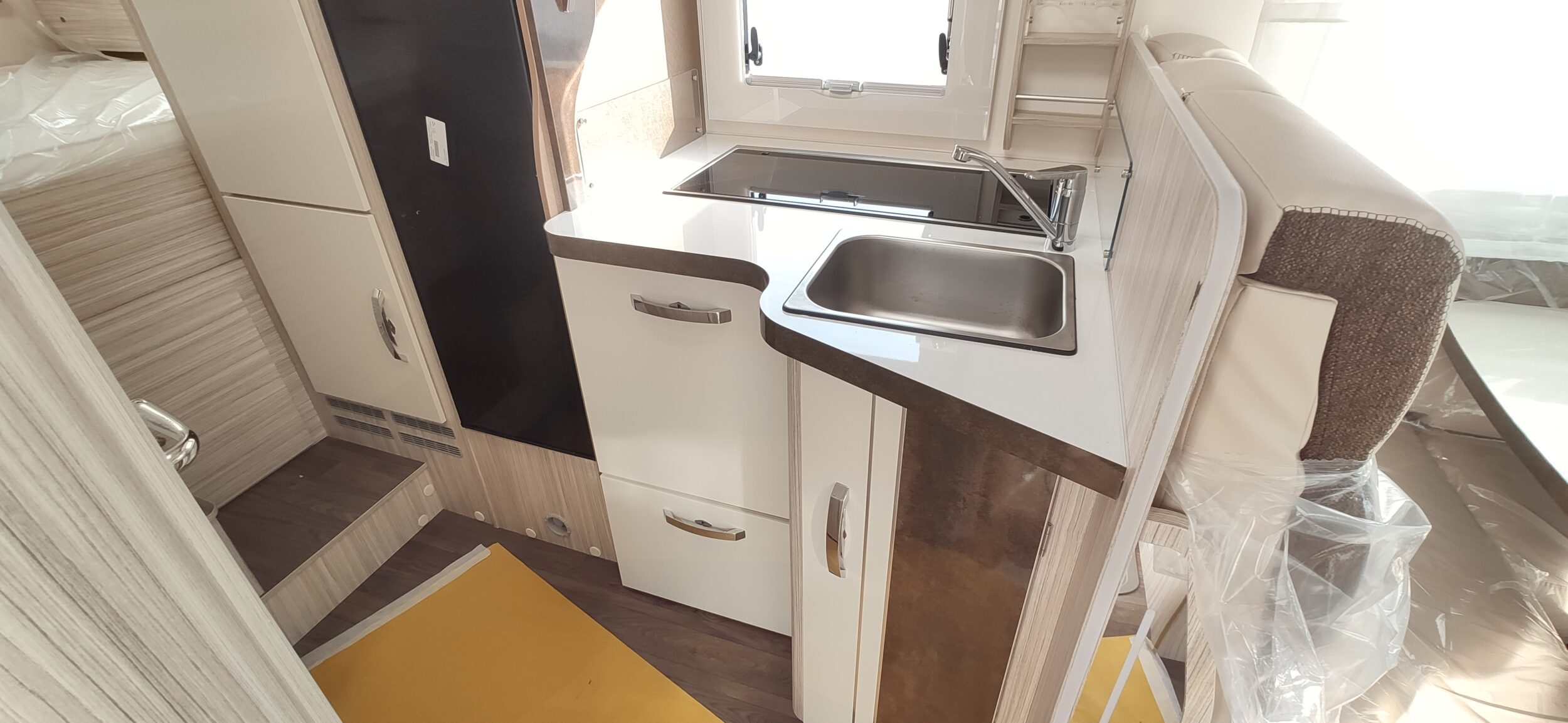 Elnagh T-Loft 450 75° Anniversary