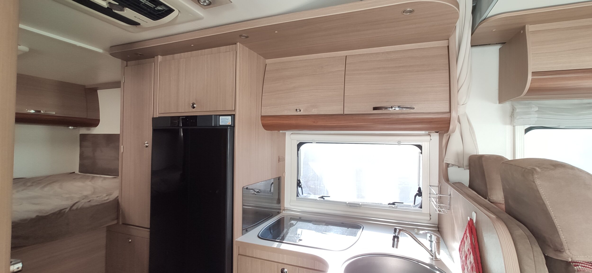Adria Matrix M 680 SP