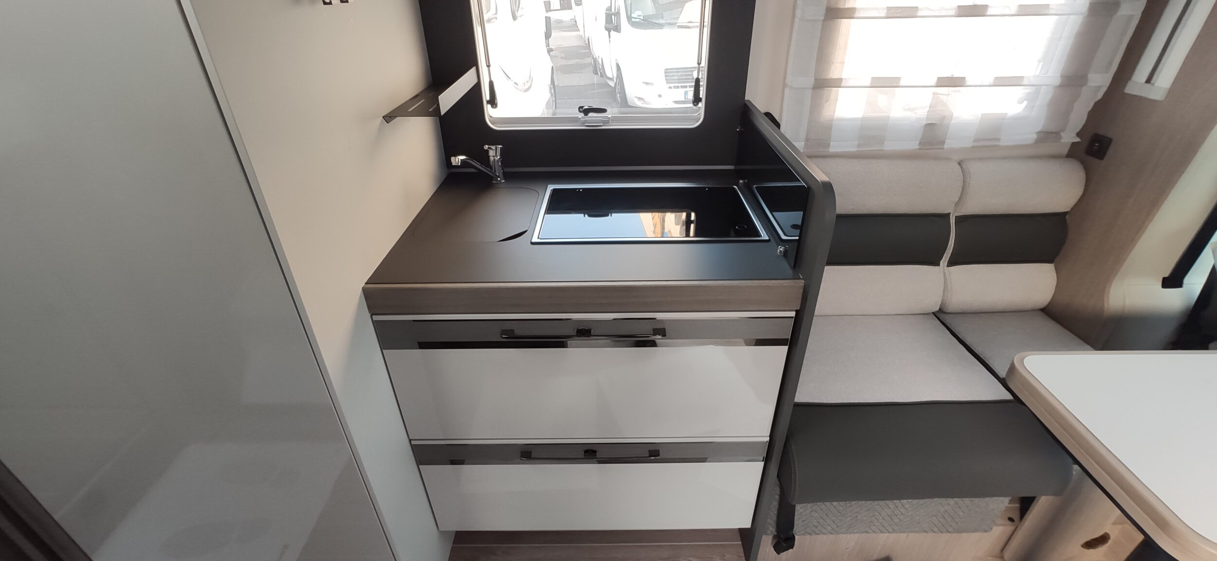 RT Zefiro 287 TL