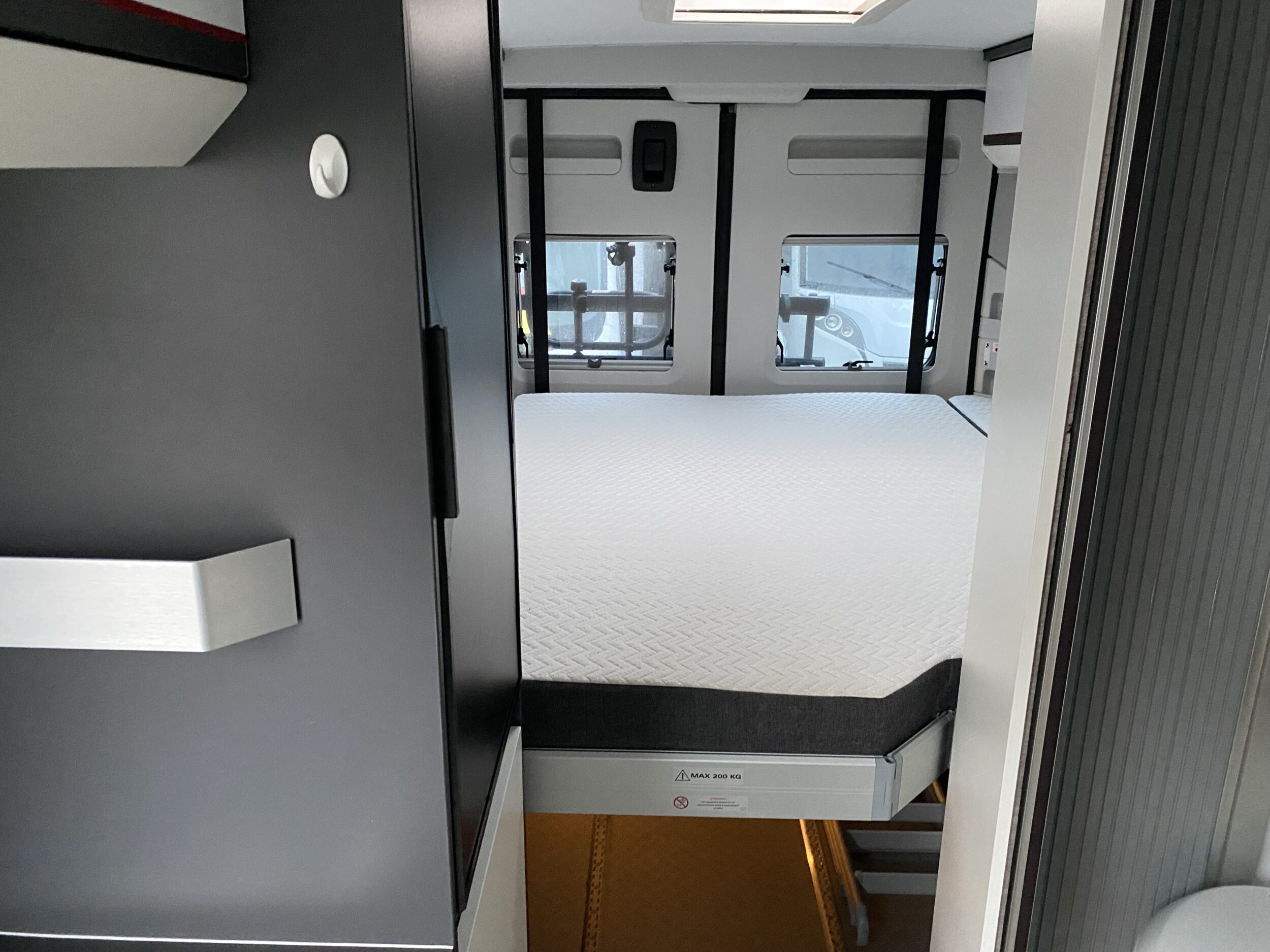 Adria Twin 640 SGX Sports