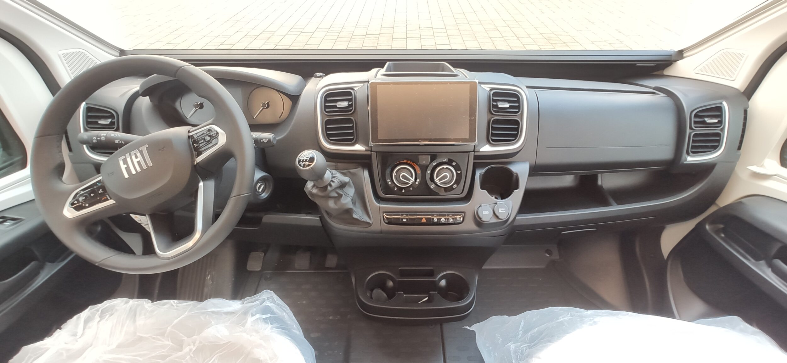 RT Livingstone 7 Sport