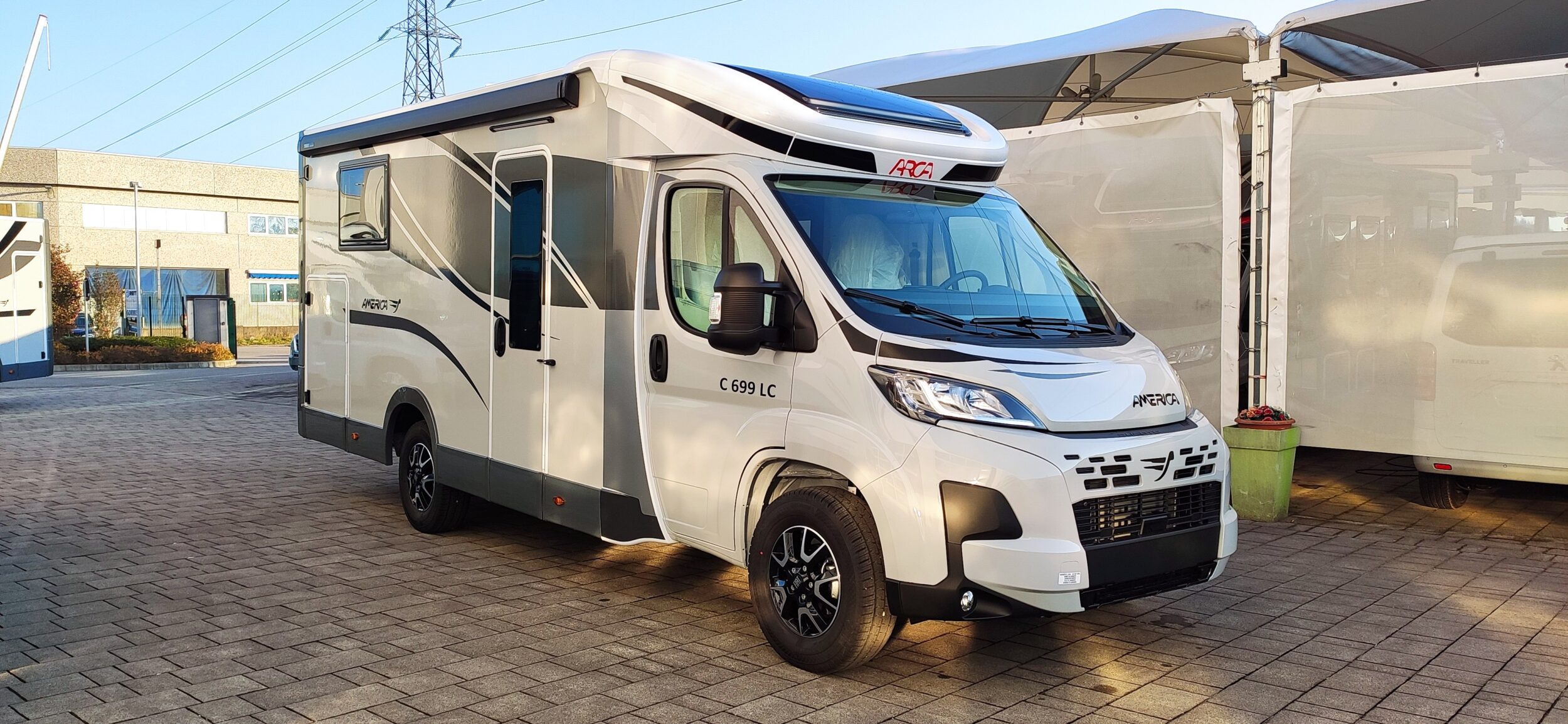 Arca Compact 699 LC America