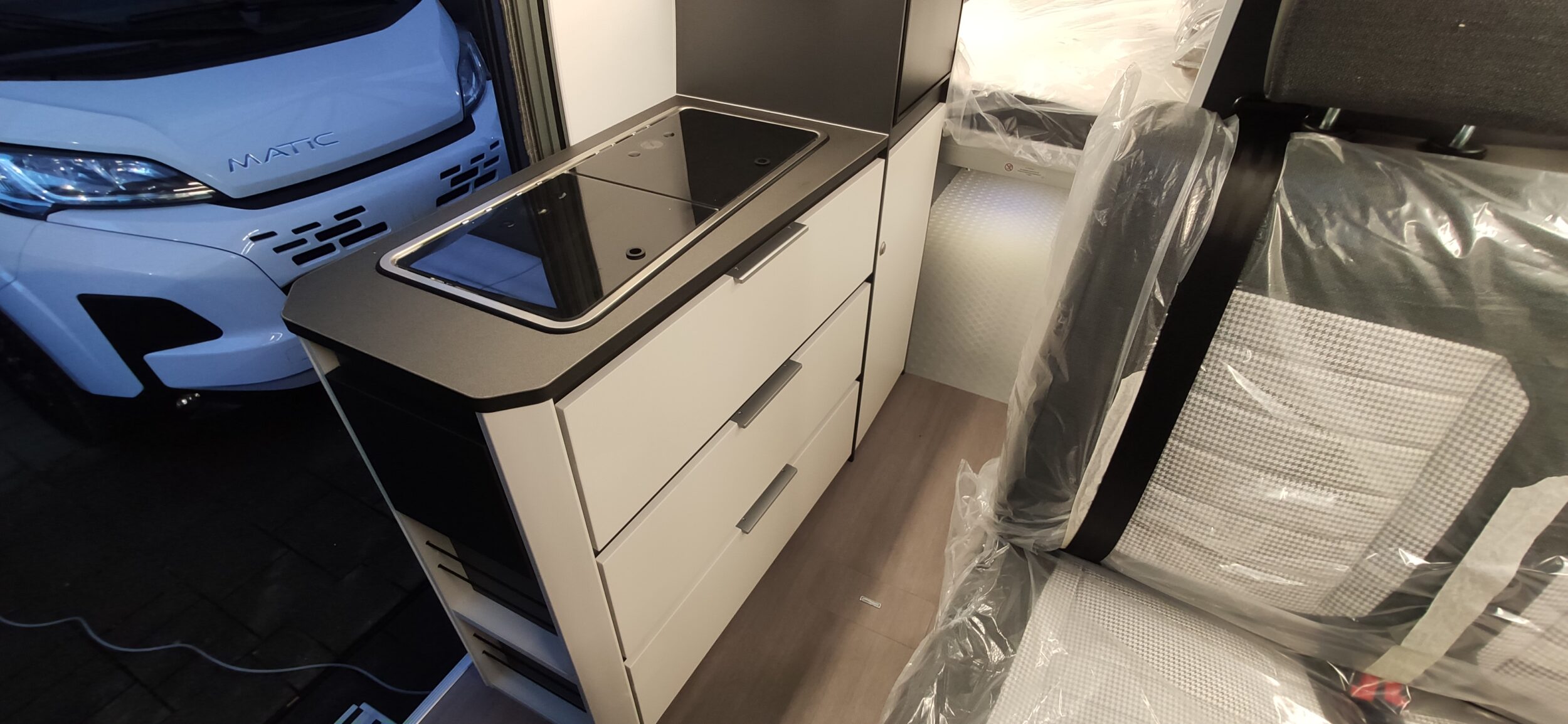 Adria Twin Supreme 640 SGX