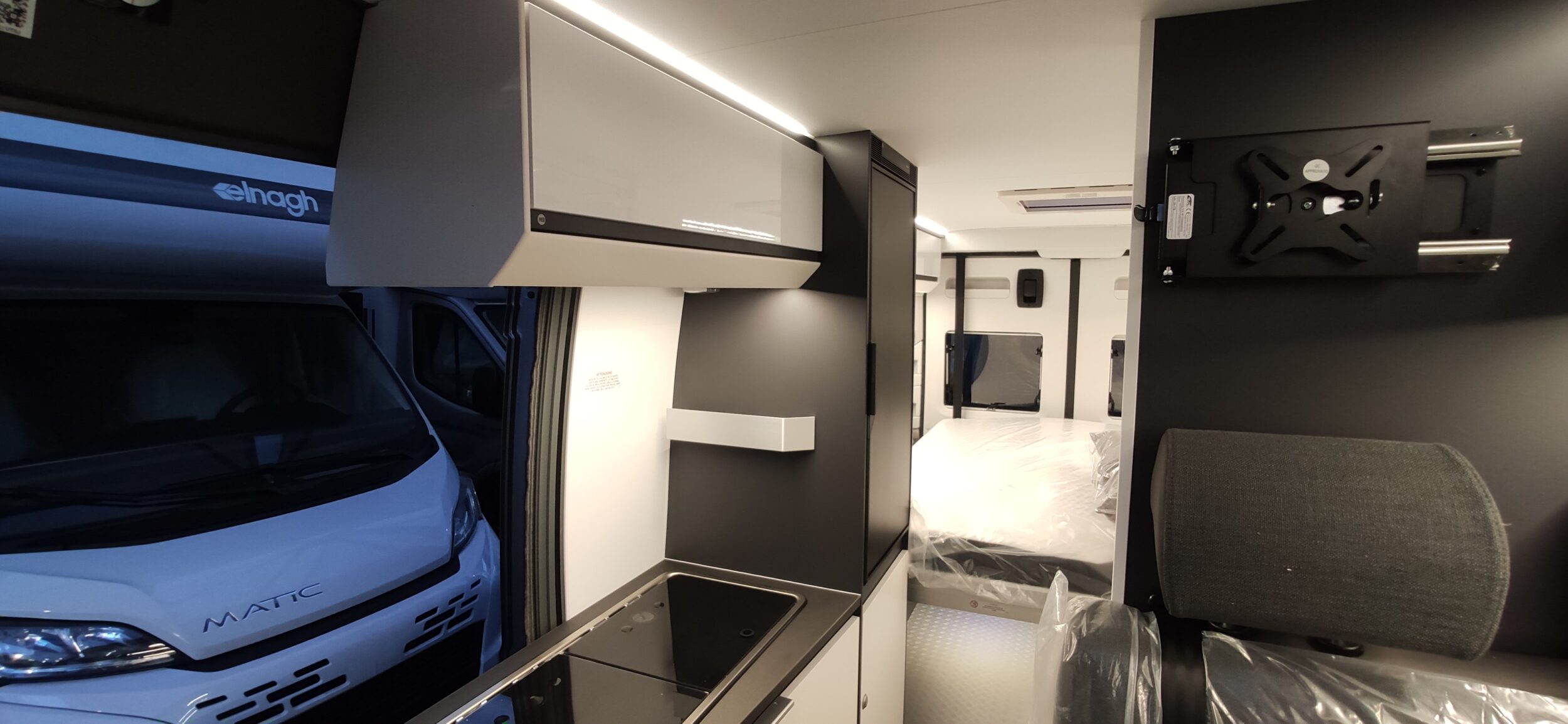 Adria Twin Supreme 640 SGX