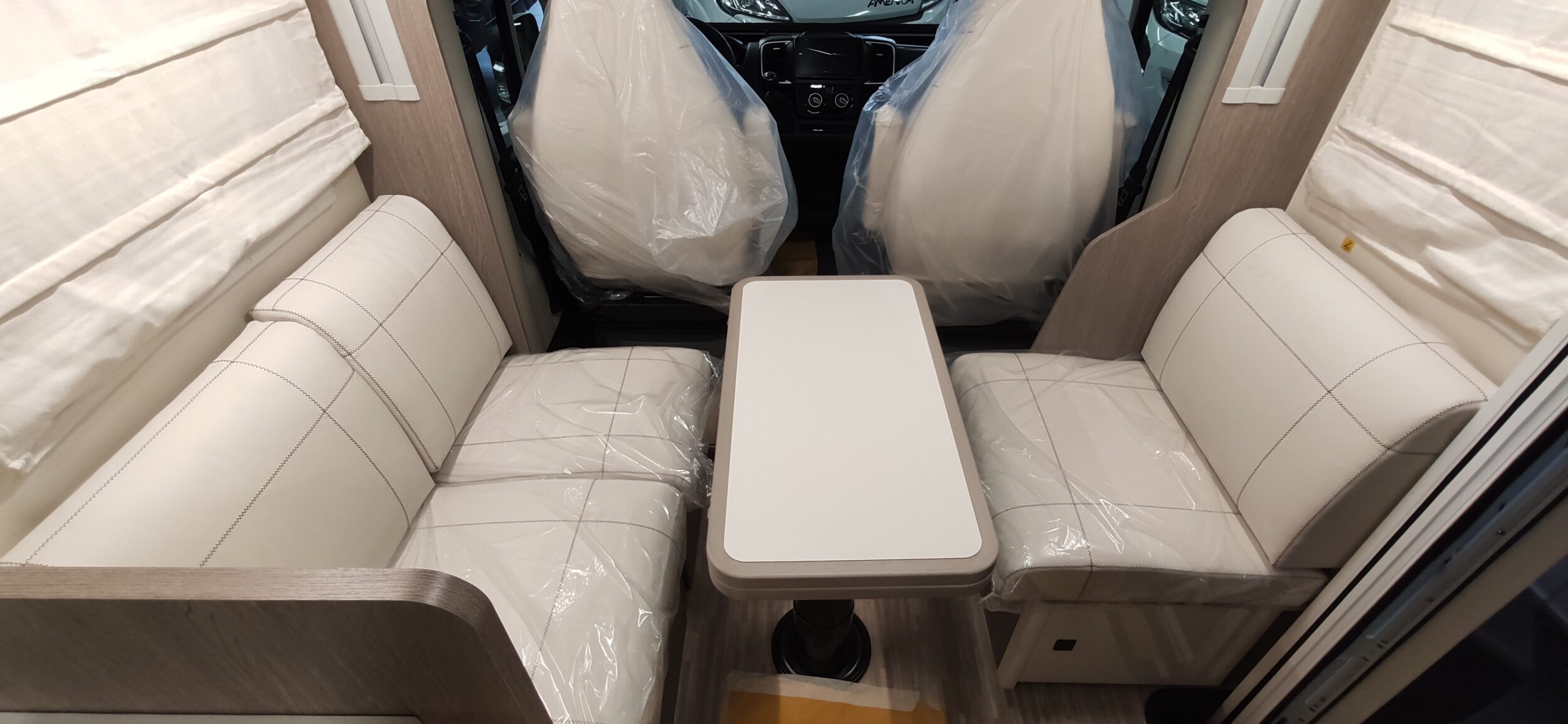Arca Compact 699 LG America