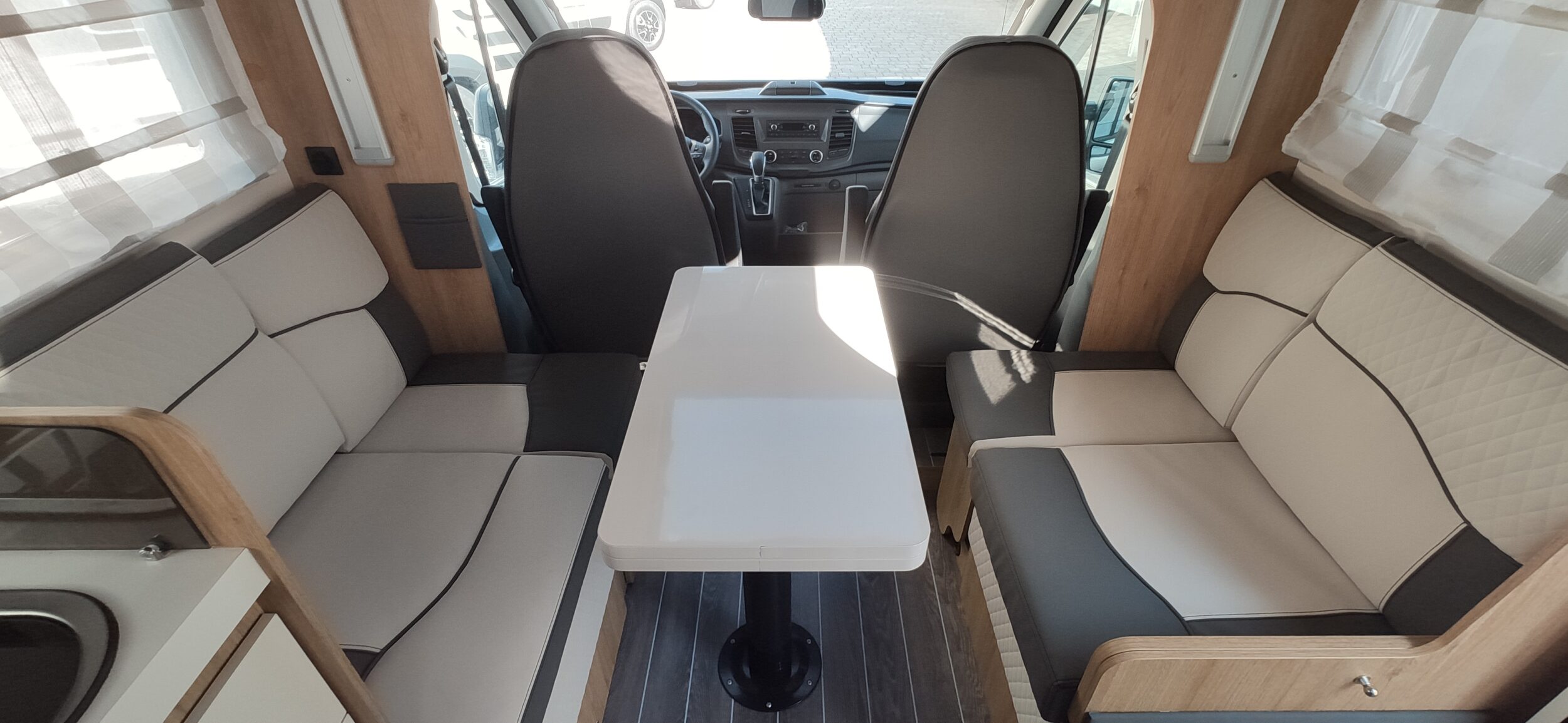 RT Zefiro 267 TL