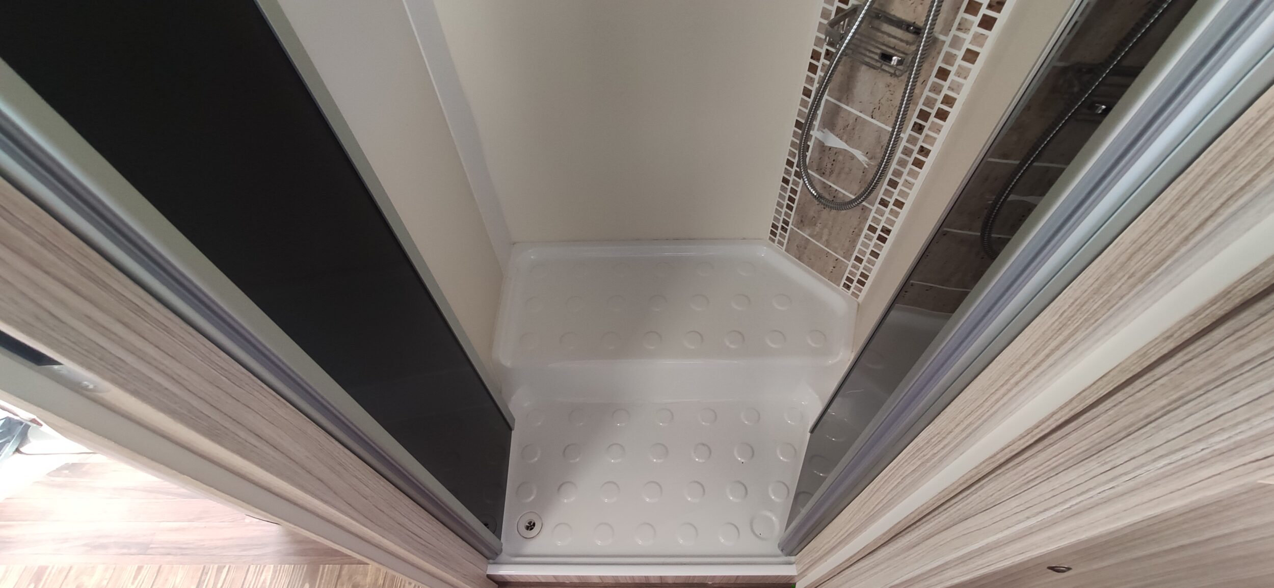 Elnagh T-Loft 532