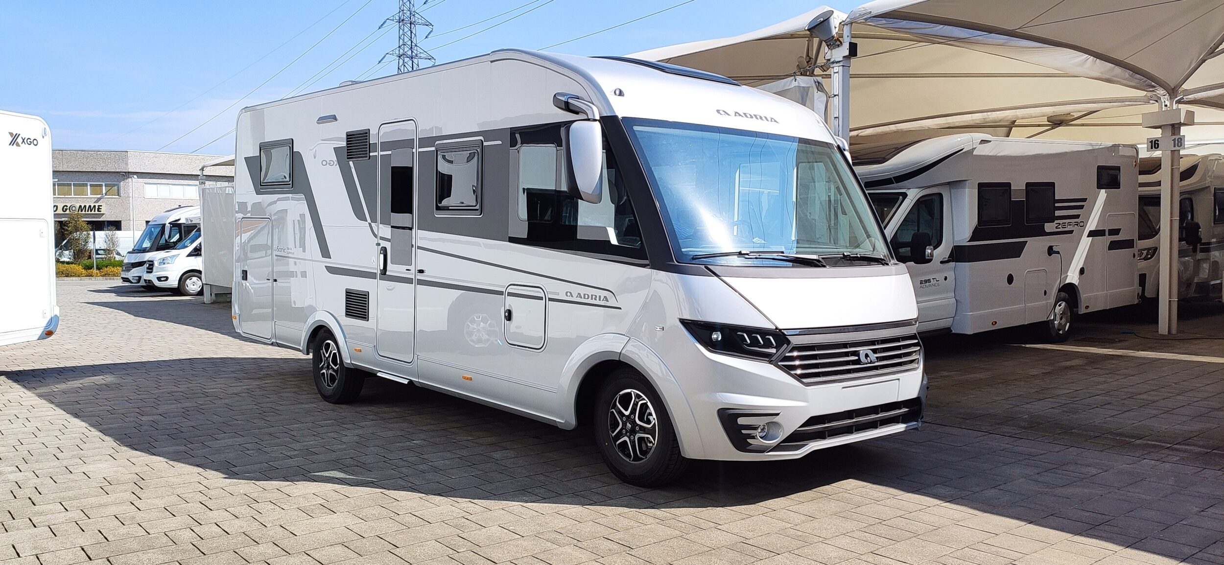 Adria Sonic Supreme 700 DL