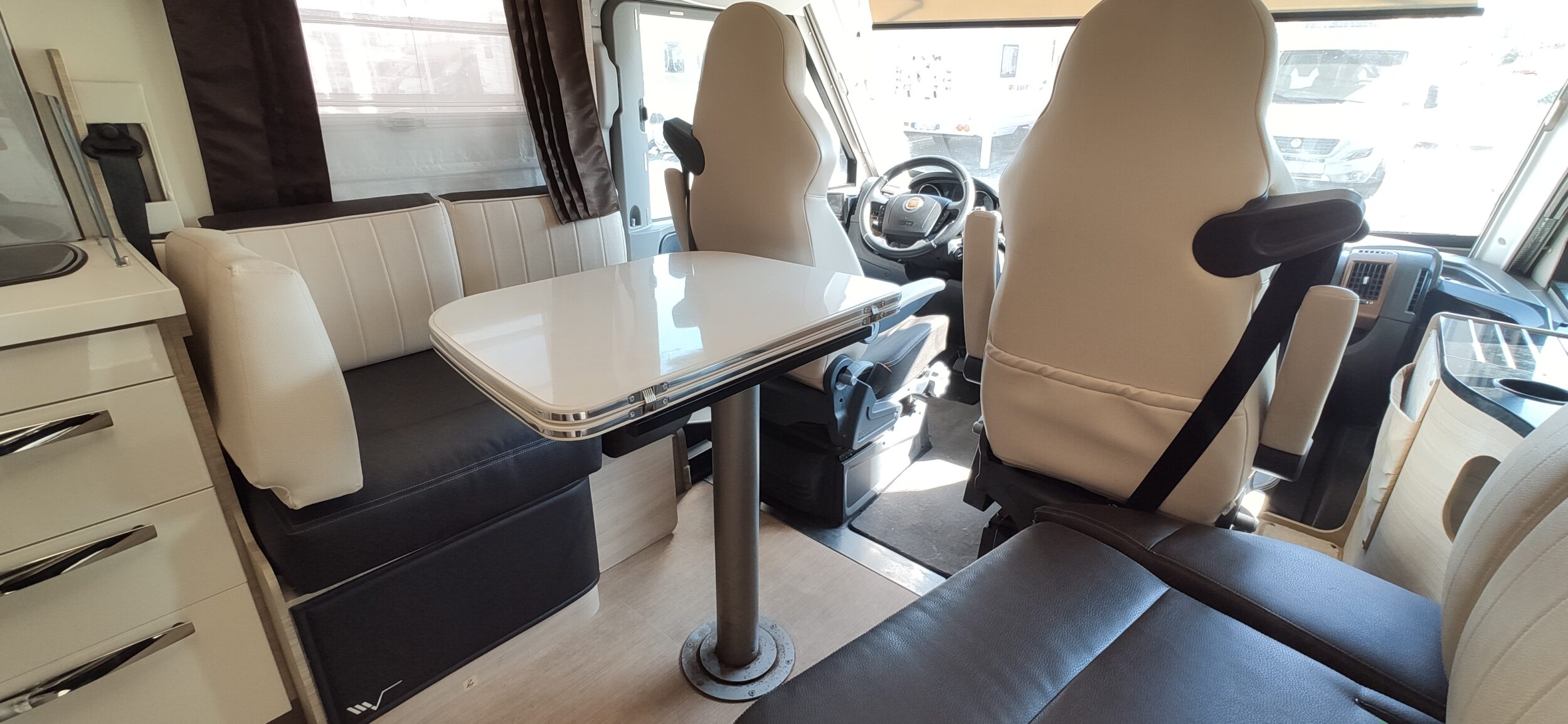 Mobilvetta K-Yacht 86 Teckno Line