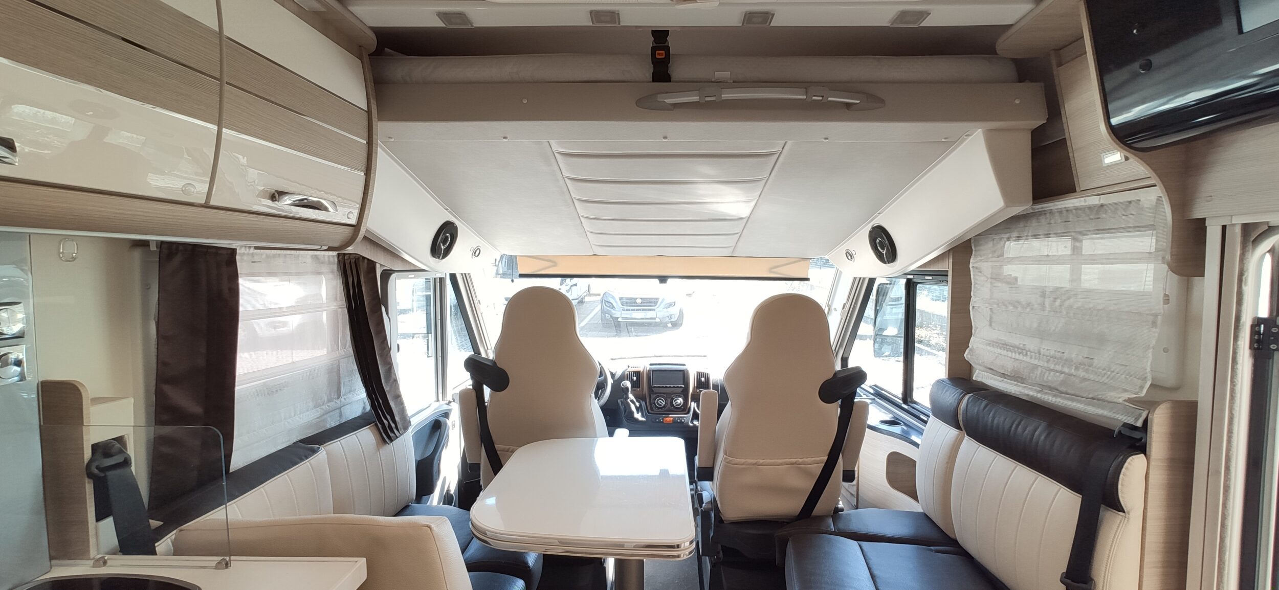 Mobilvetta K-Yacht 86 Teckno Line