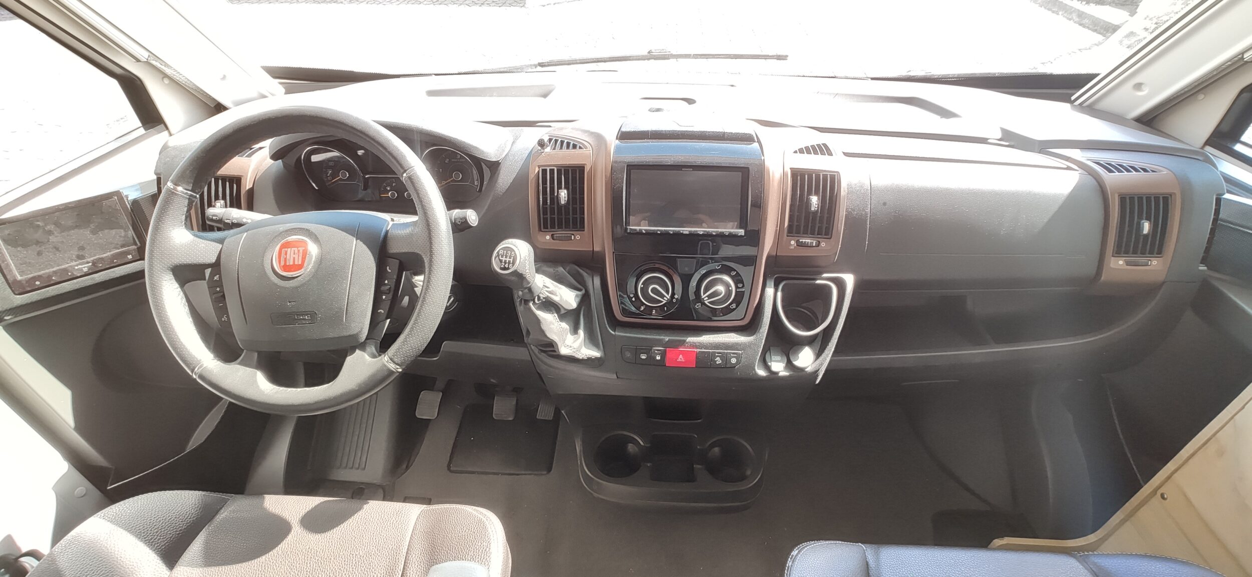Mobilvetta K-Yacht 86 Teckno Line