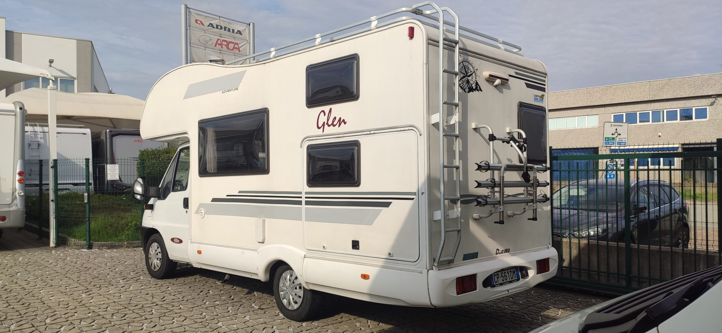 McLouis Glen 430 W